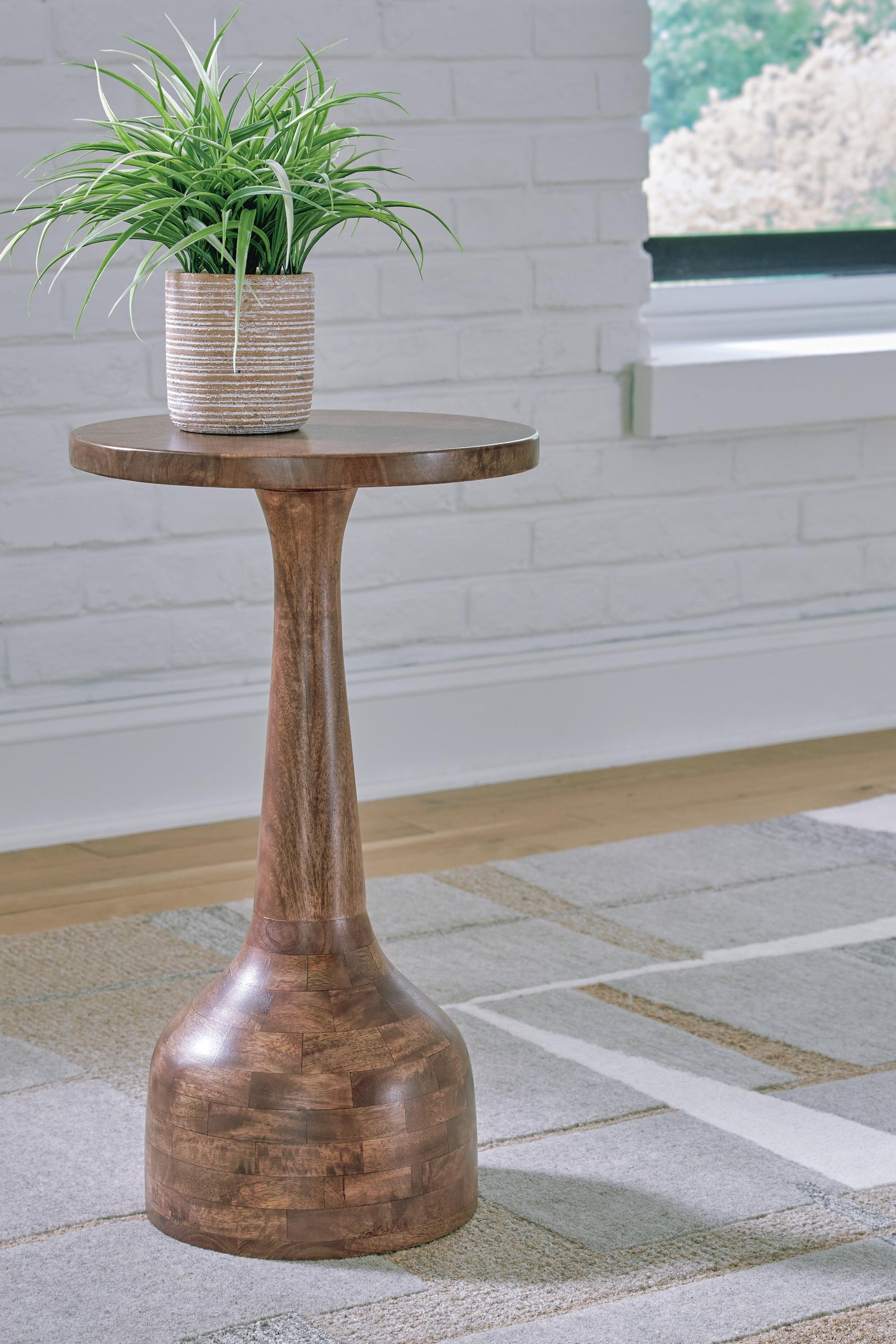 Joville Accent Table Signature Design by Ashley®