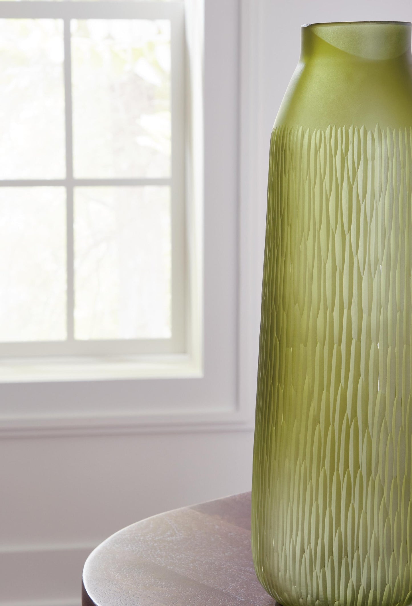 Scottyard Vase Signature Design by Ashley®