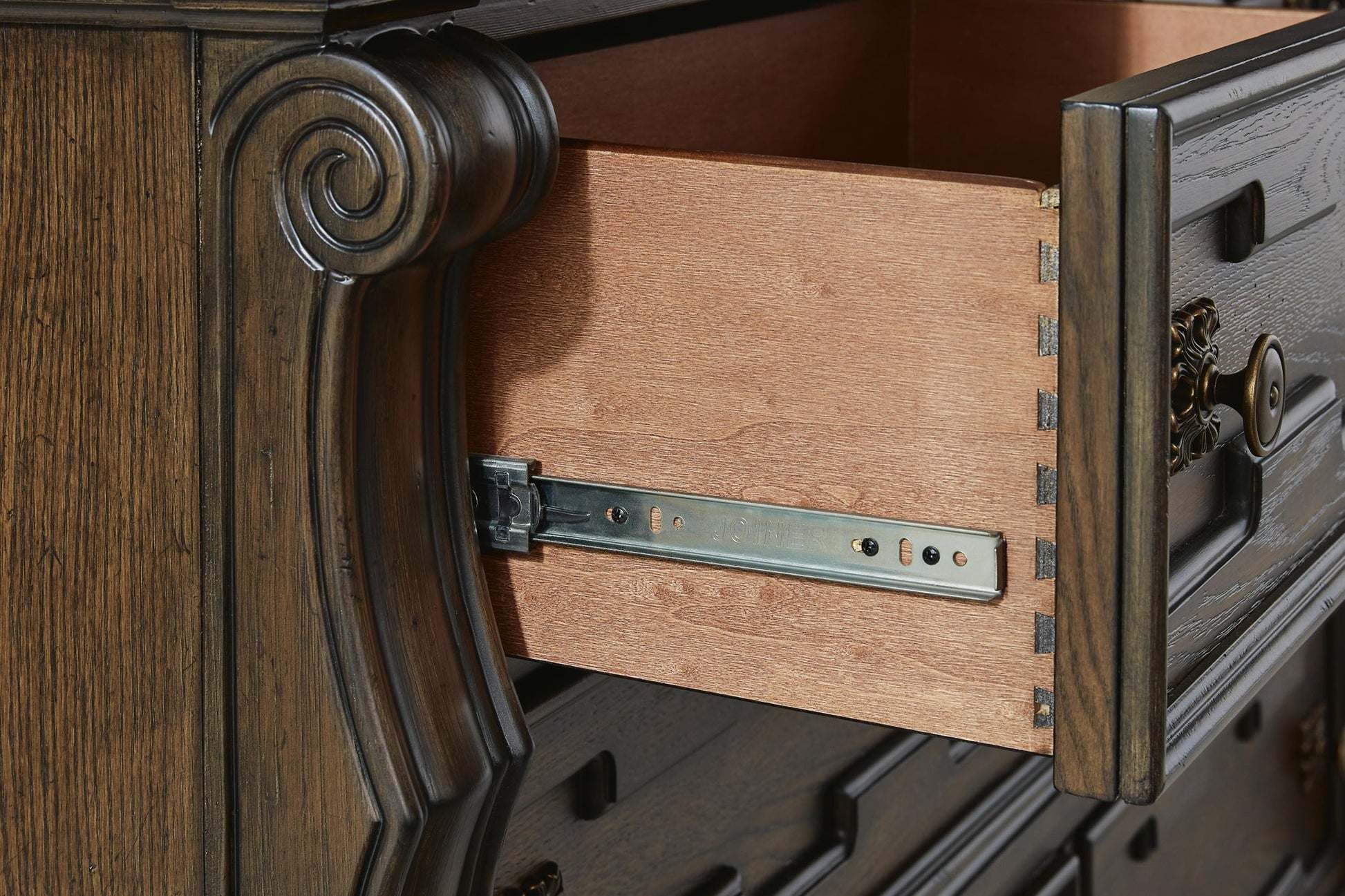 Maylee Dresser Signature Design by Ashley®