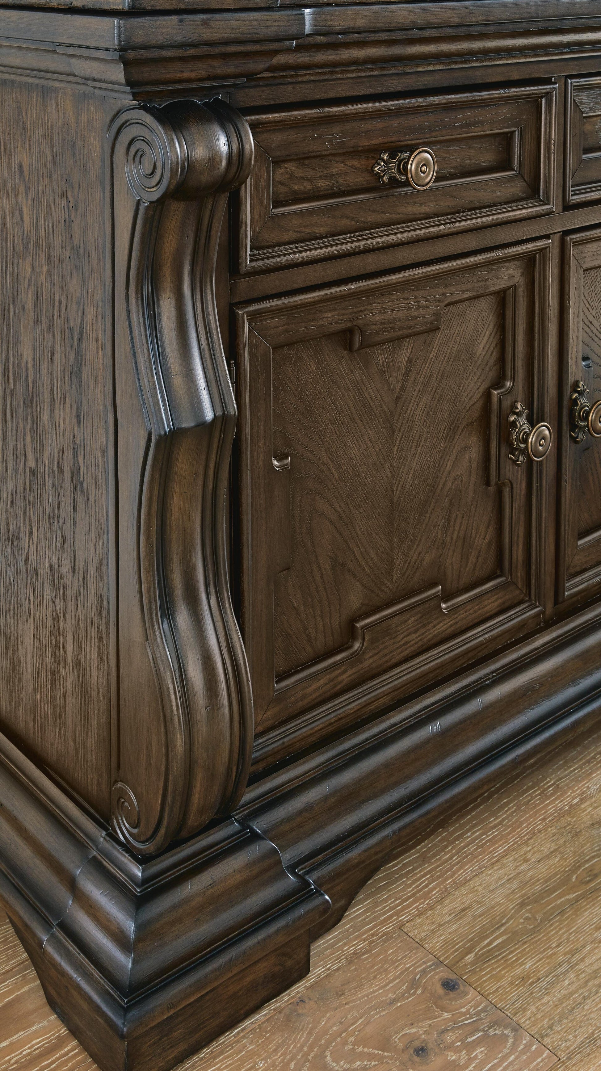 Maylee Dining Buffet and Hutch Signature Design by Ashley®