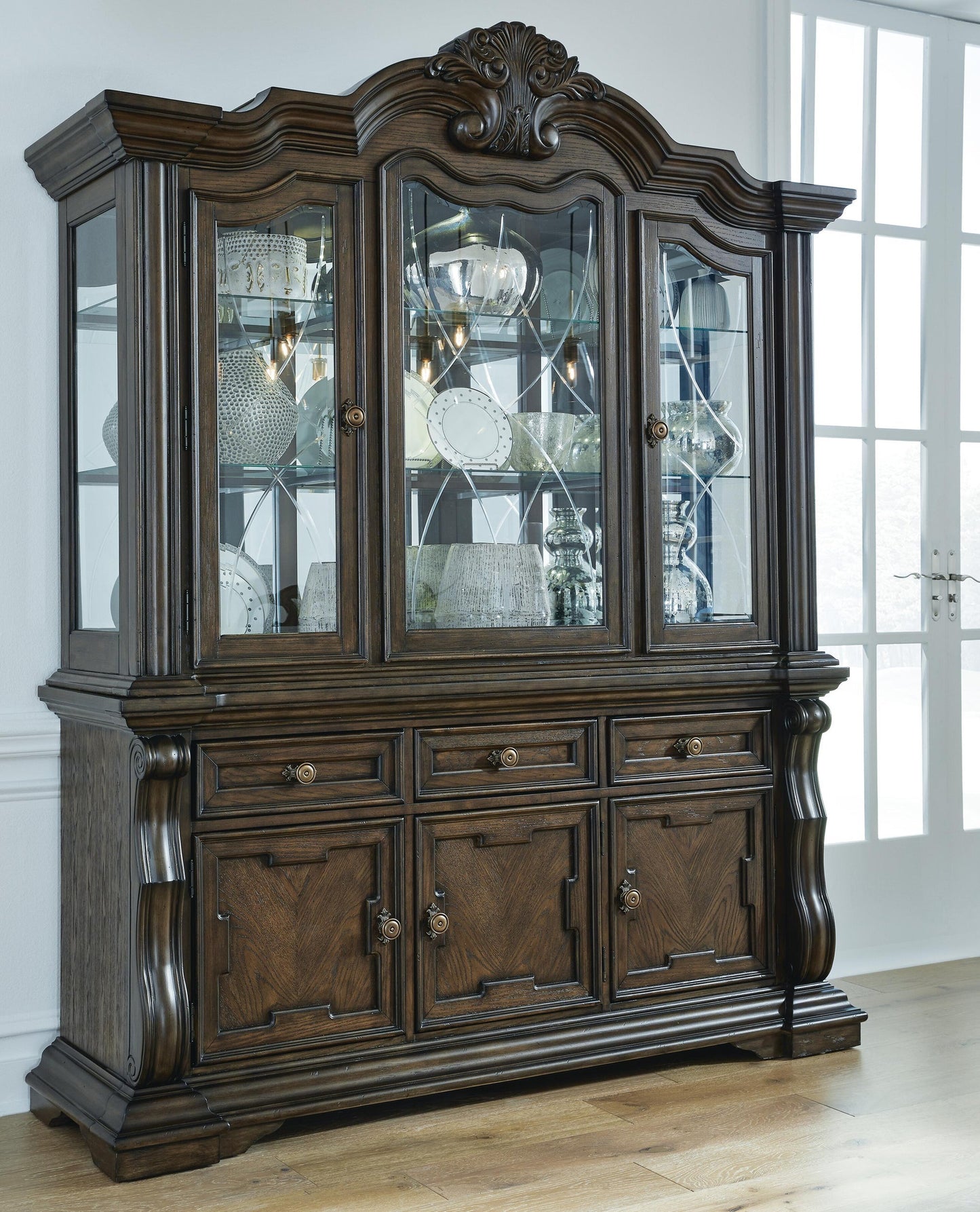 Maylee Dining Buffet and Hutch Signature Design by Ashley®