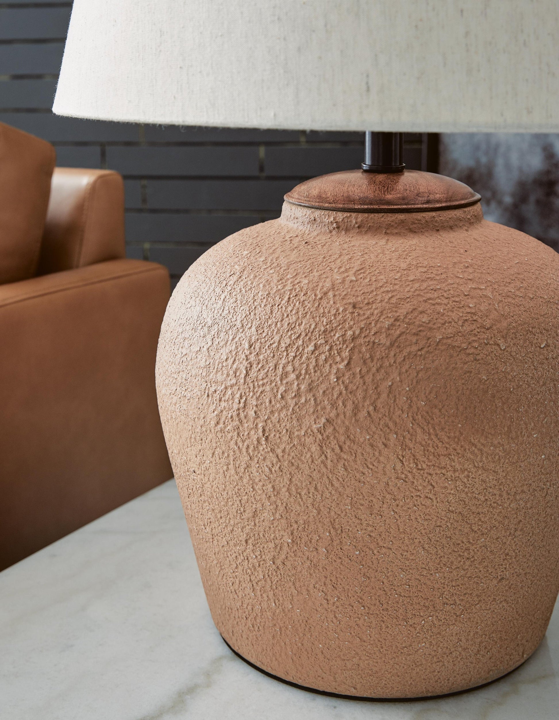 Scantor Metal Table Lamp (1/CN) Signature Design by Ashley®
