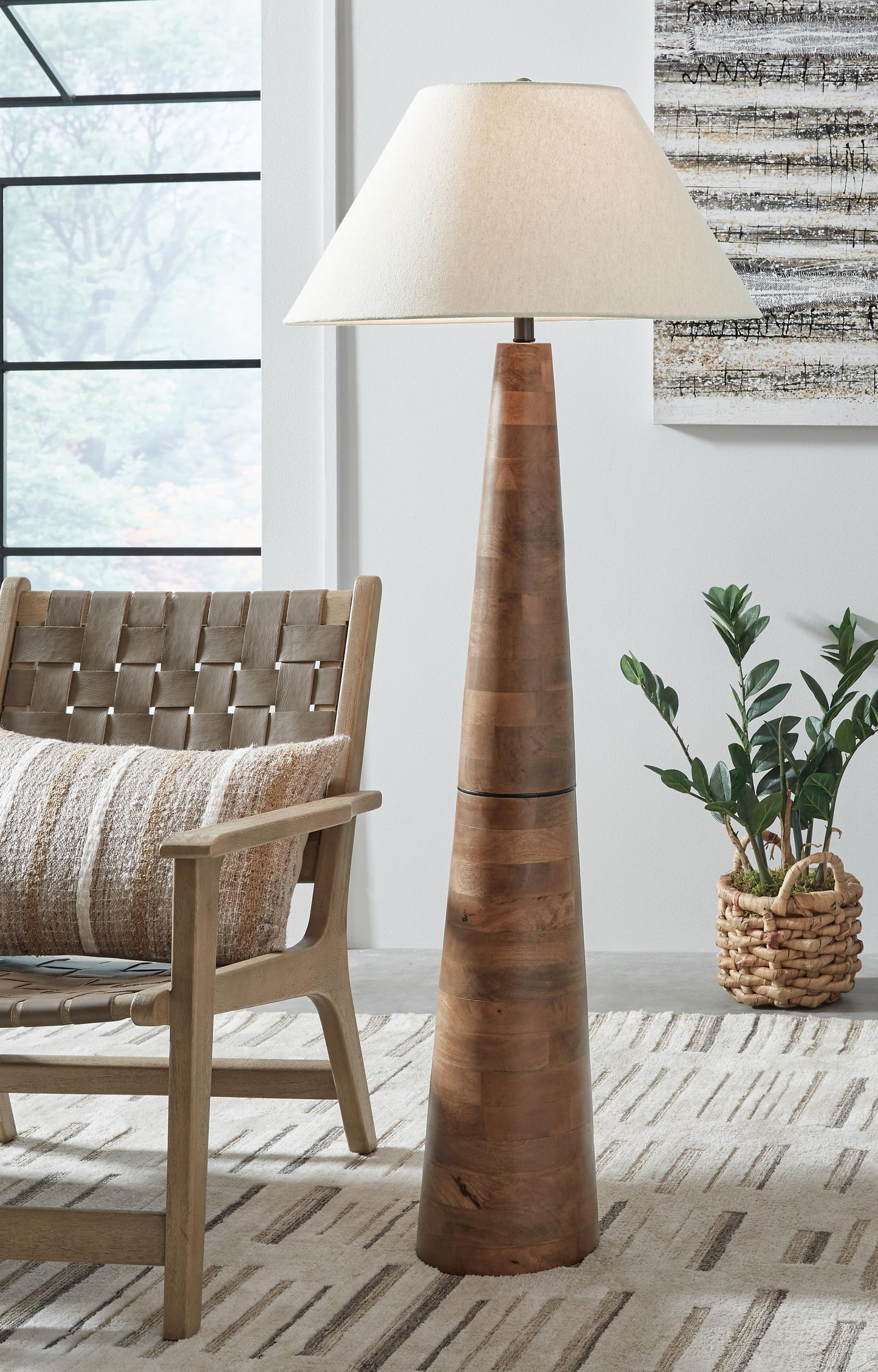 Danset Wood Floor Lamp (1/CN) Signature Design by Ashley®