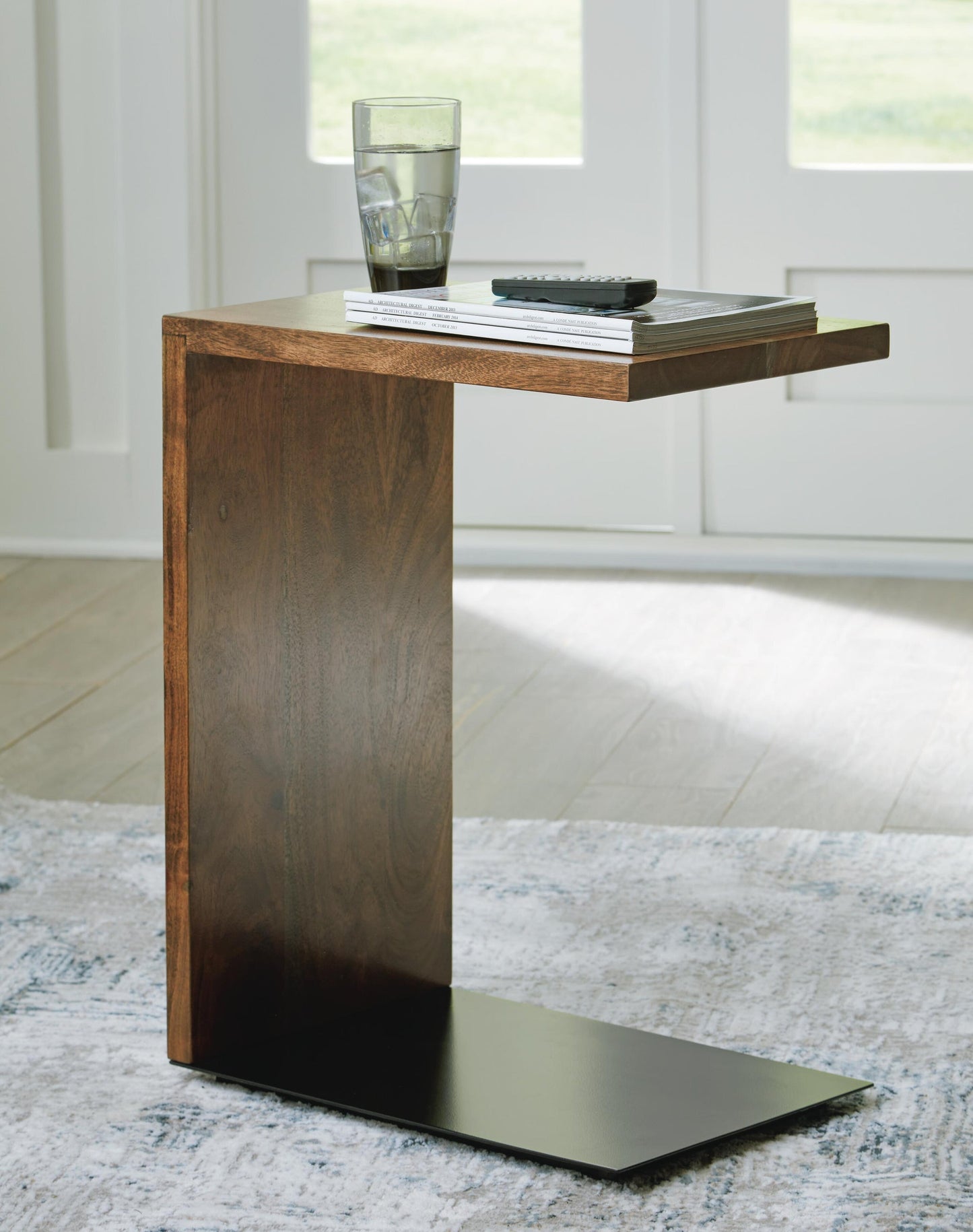 Wimshaw Accent Table Signature Design by Ashley®