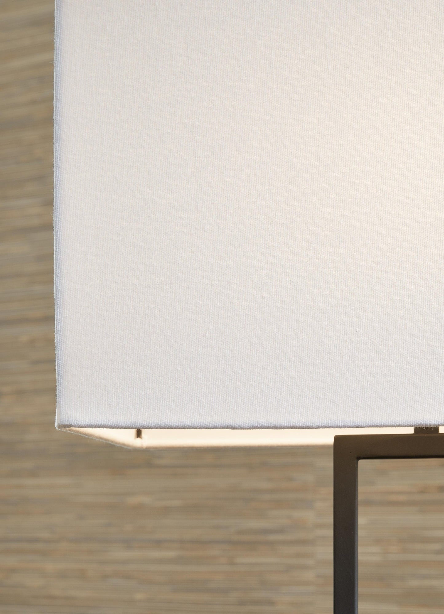 Voslen Metal Table Lamp (2/CN) Signature Design by Ashley®