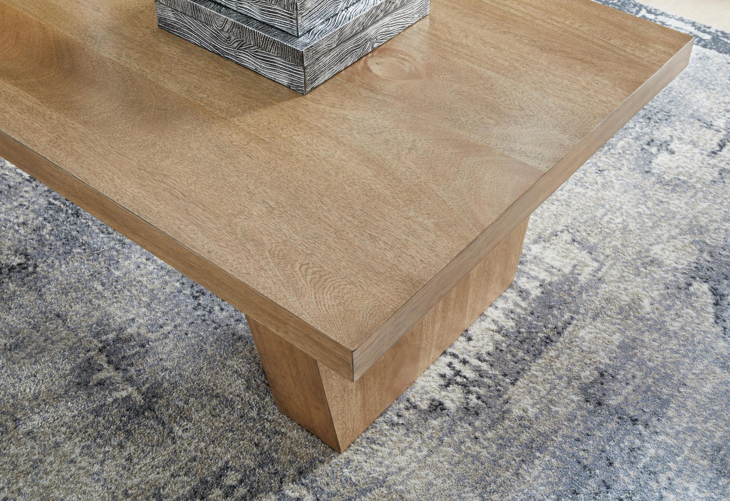 Kristiland Rectangular Cocktail Table Signature Design by Ashley®