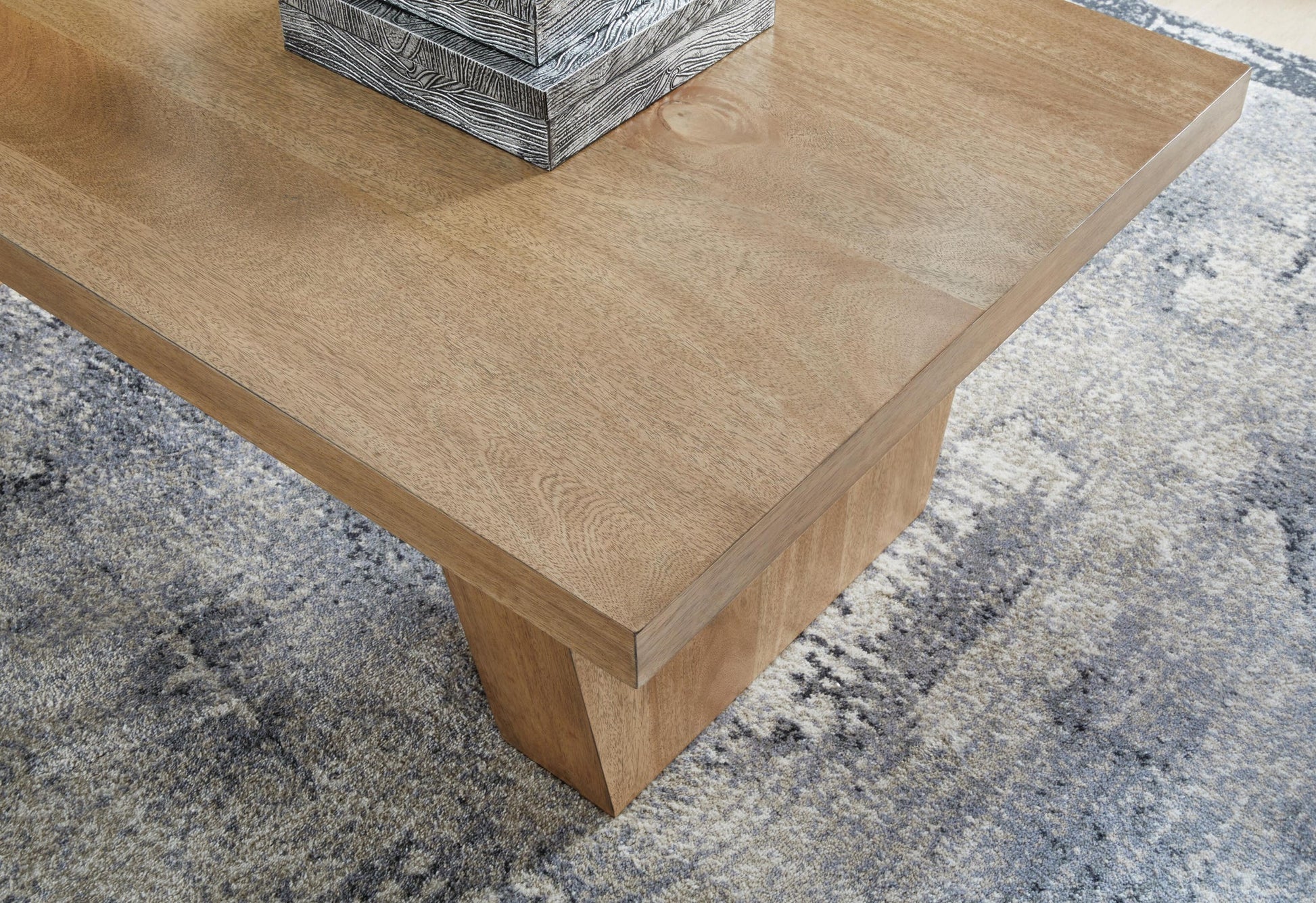 Kristiland Rectangular Cocktail Table Signature Design by Ashley®