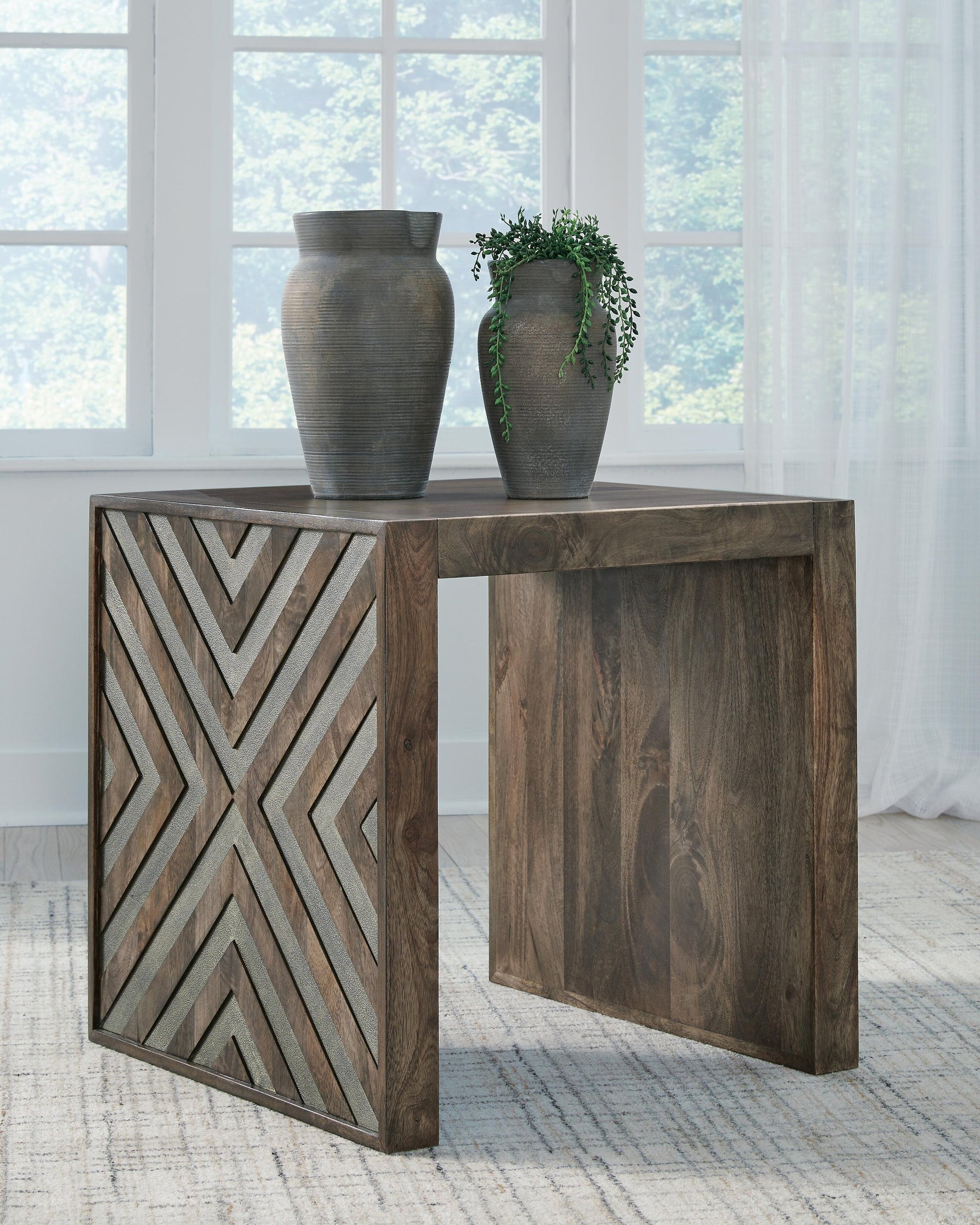 Dreggan Square End Table Signature Design by Ashley®