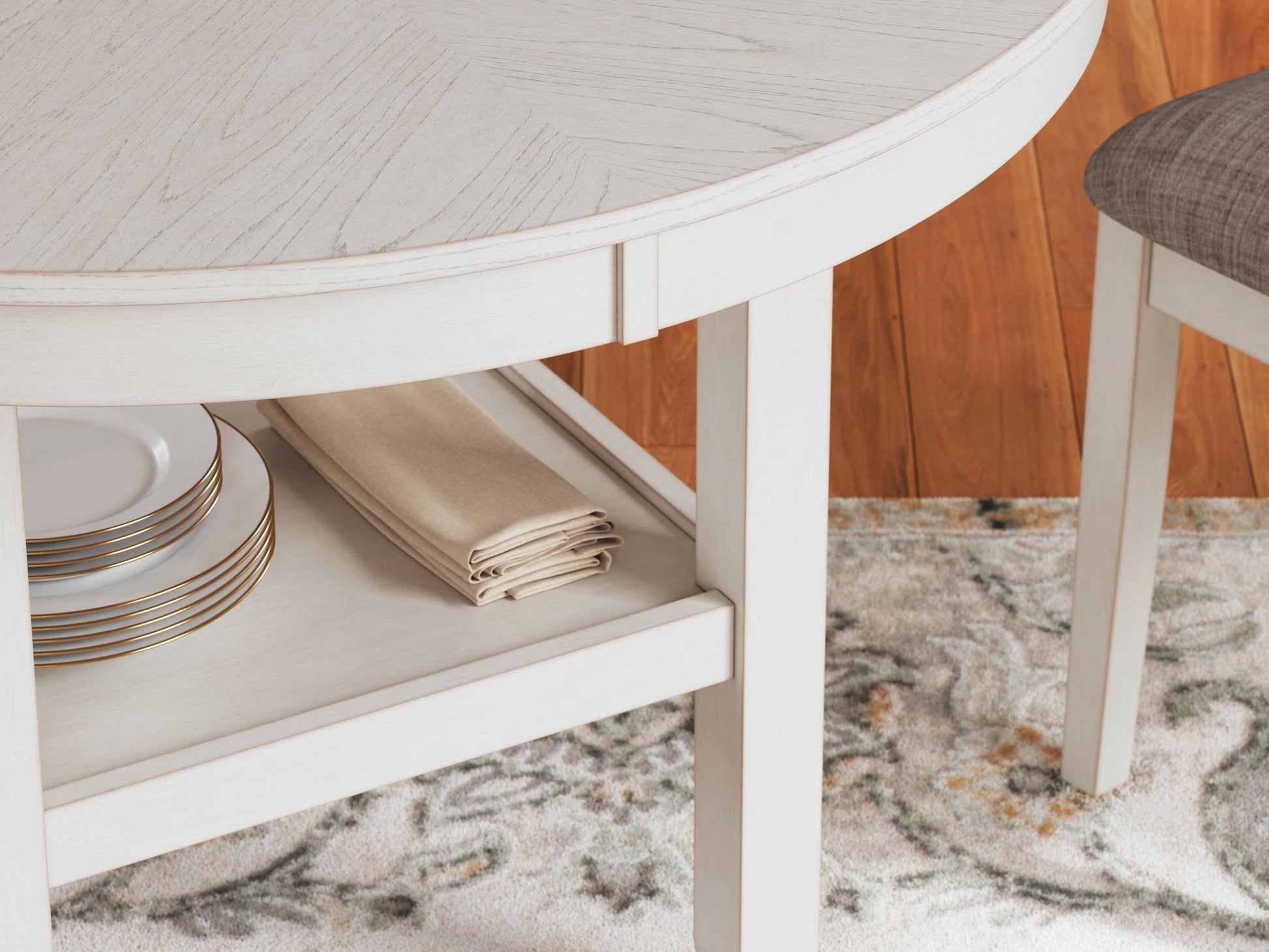Erinberg Dining Room Table Set (5/CN) Signature Design by Ashley®