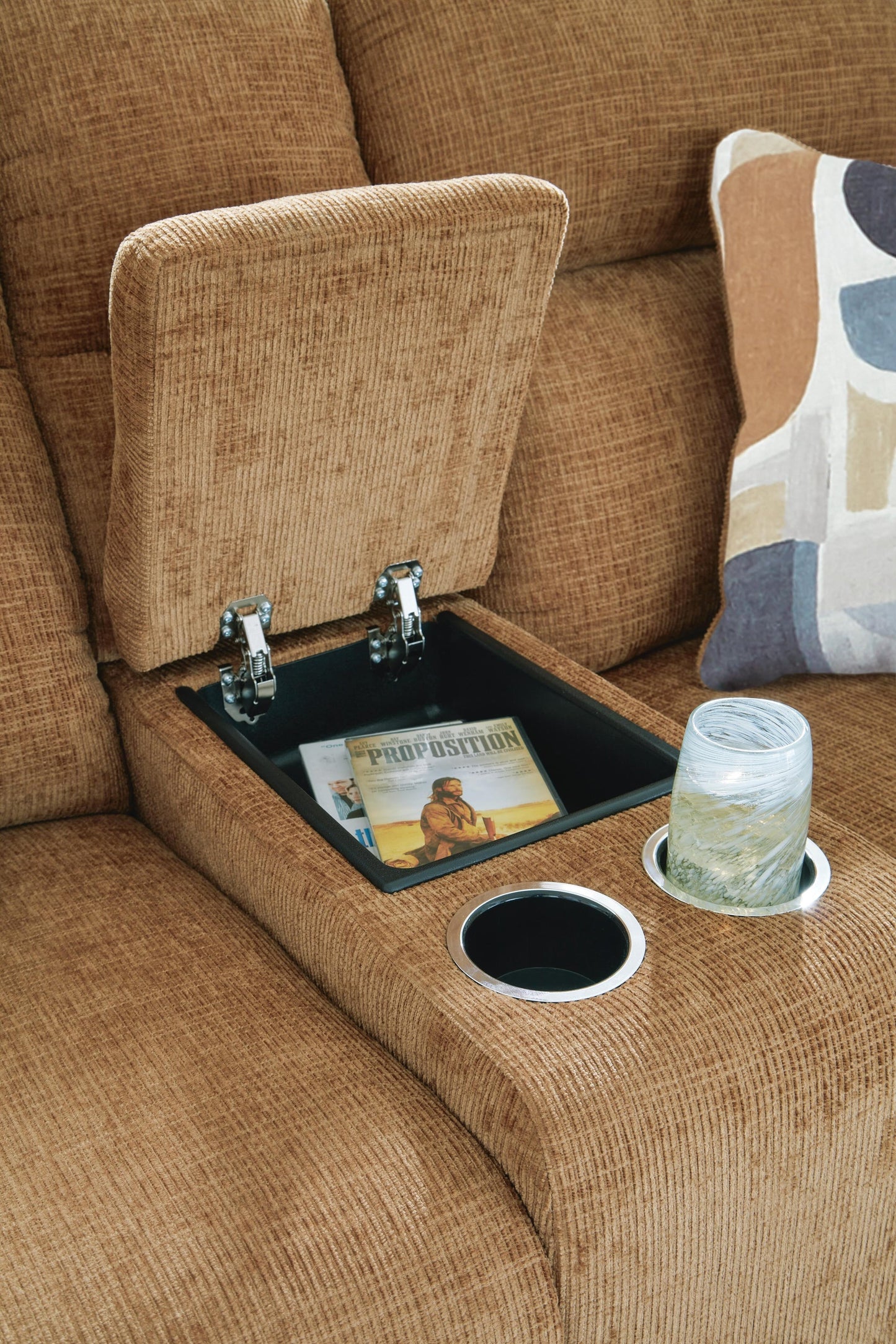 Kanlow DBL Rec Loveseat w/Console Signature Design by Ashley®