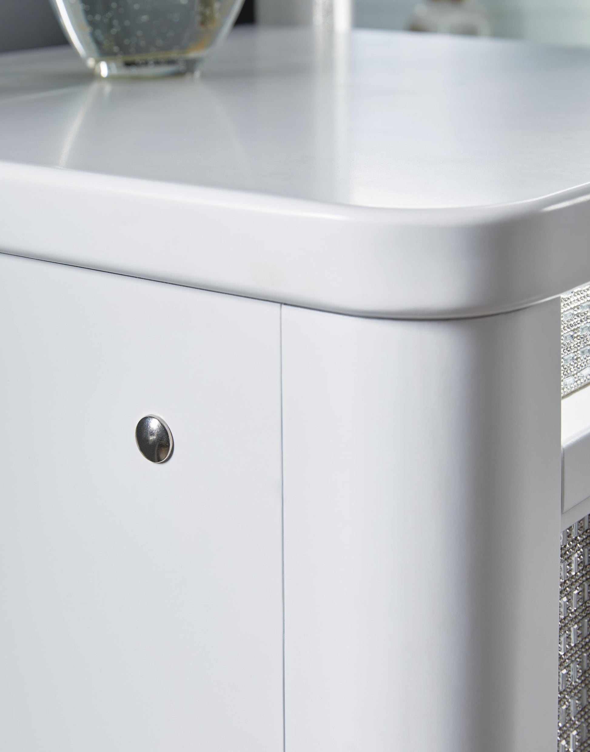 Chalanna Vanity with Mirror Signature Design by Ashley®