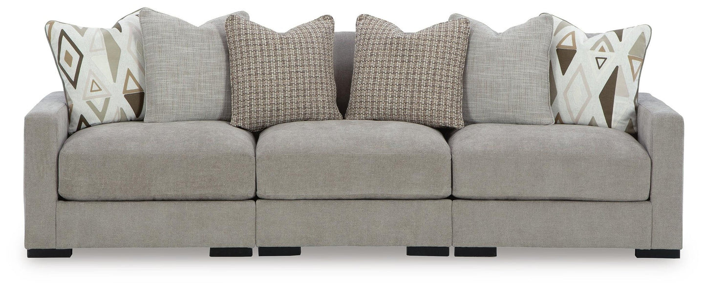 Aslan Court 3-Piece Sofa Sectional Benchcraft®
