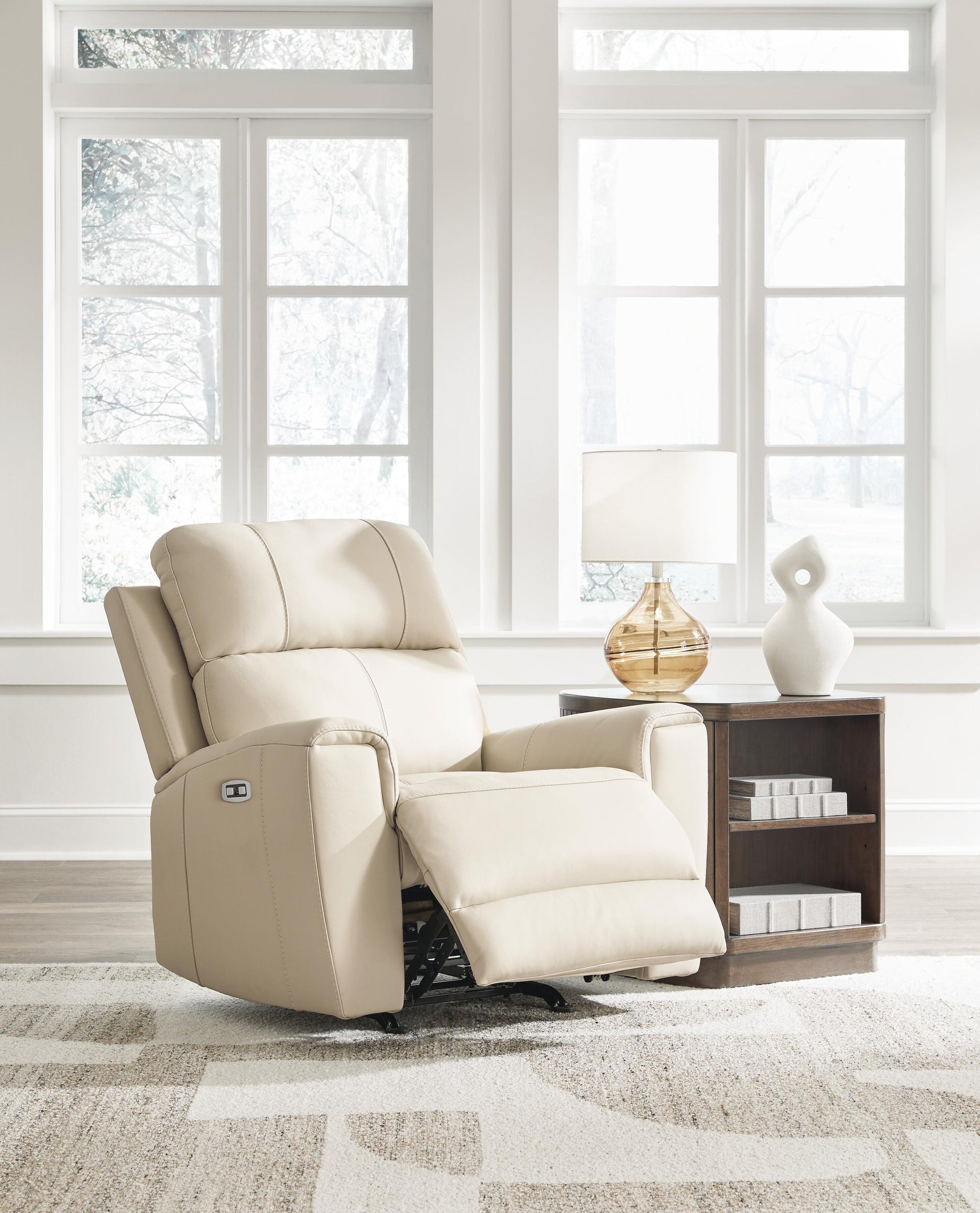 Dahlmoore Power Rocker Recliner Signature Design by Ashley®