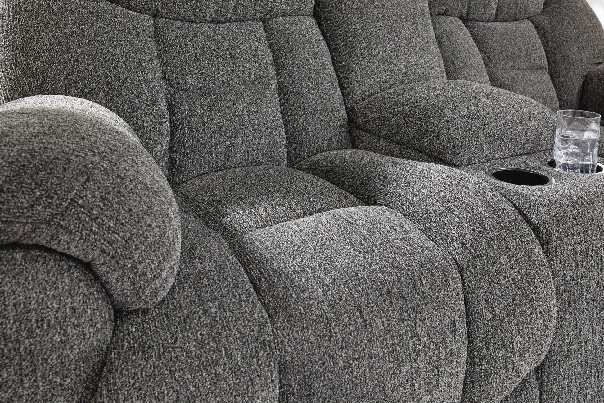 Foreside DBL Rec Loveseat w/Console Signature Design by Ashley®