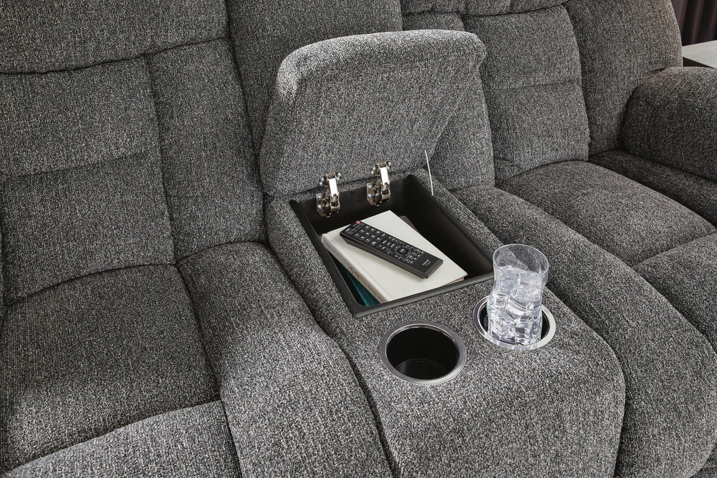 Foreside DBL Rec Loveseat w/Console Signature Design by Ashley®