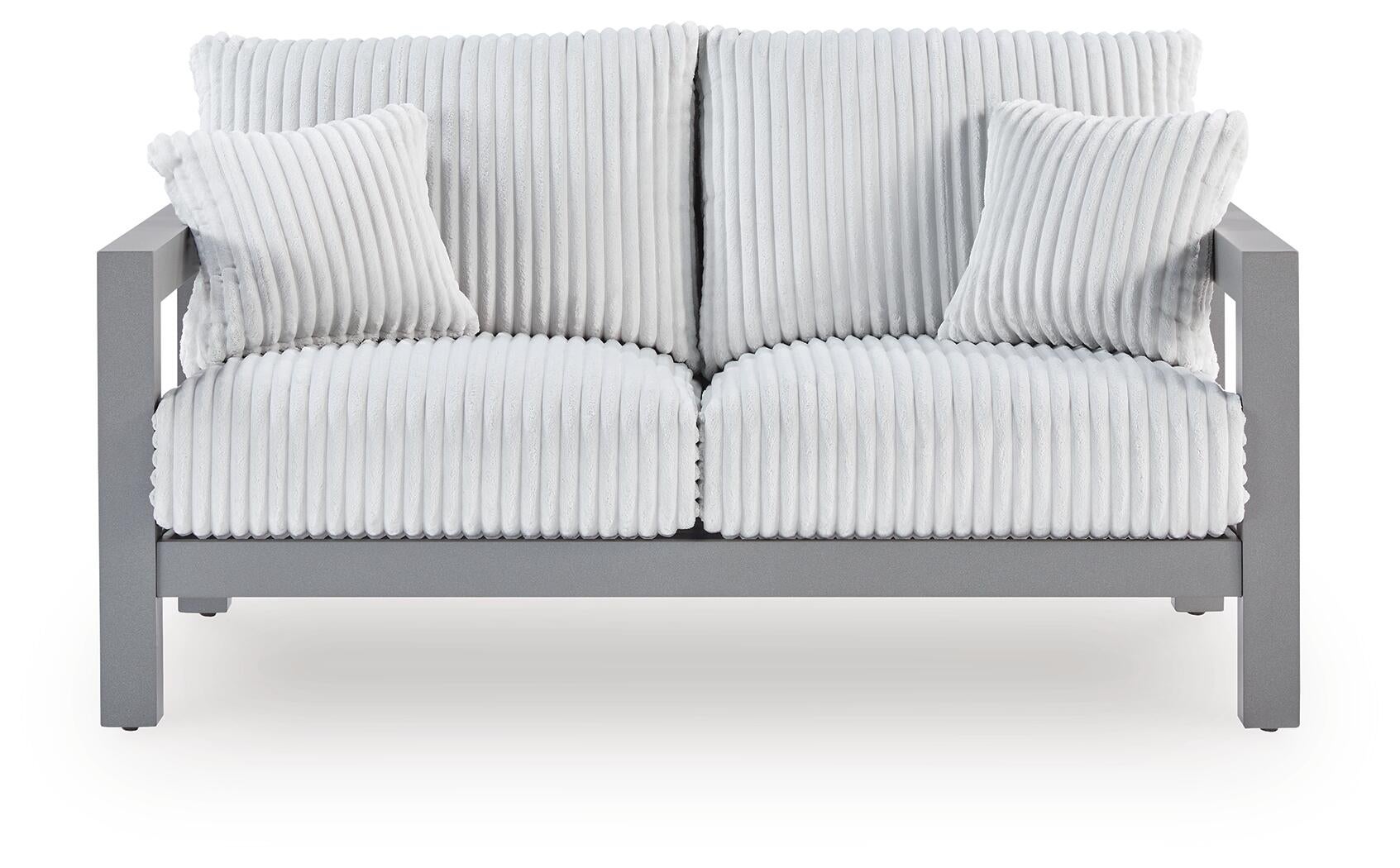 Hurley Park Loveseat w/Cushion Signature Design by Ashley®