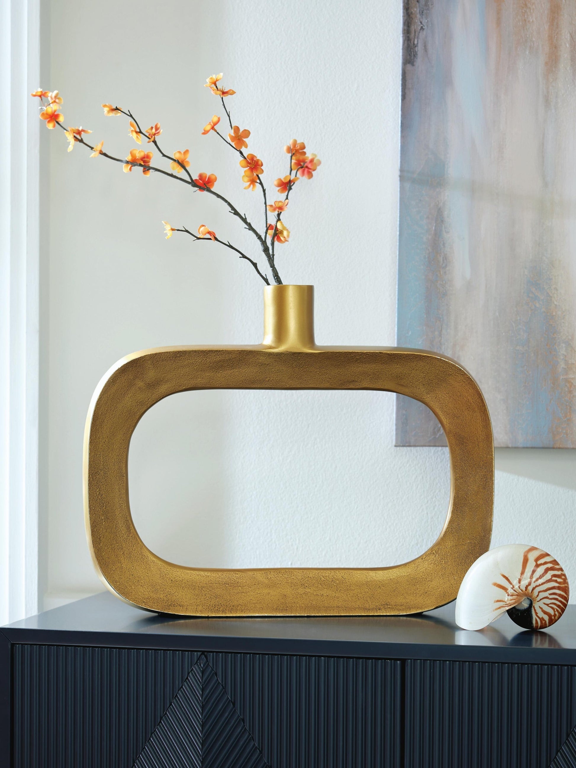 Lawtonville Vase Signature Design by Ashley®