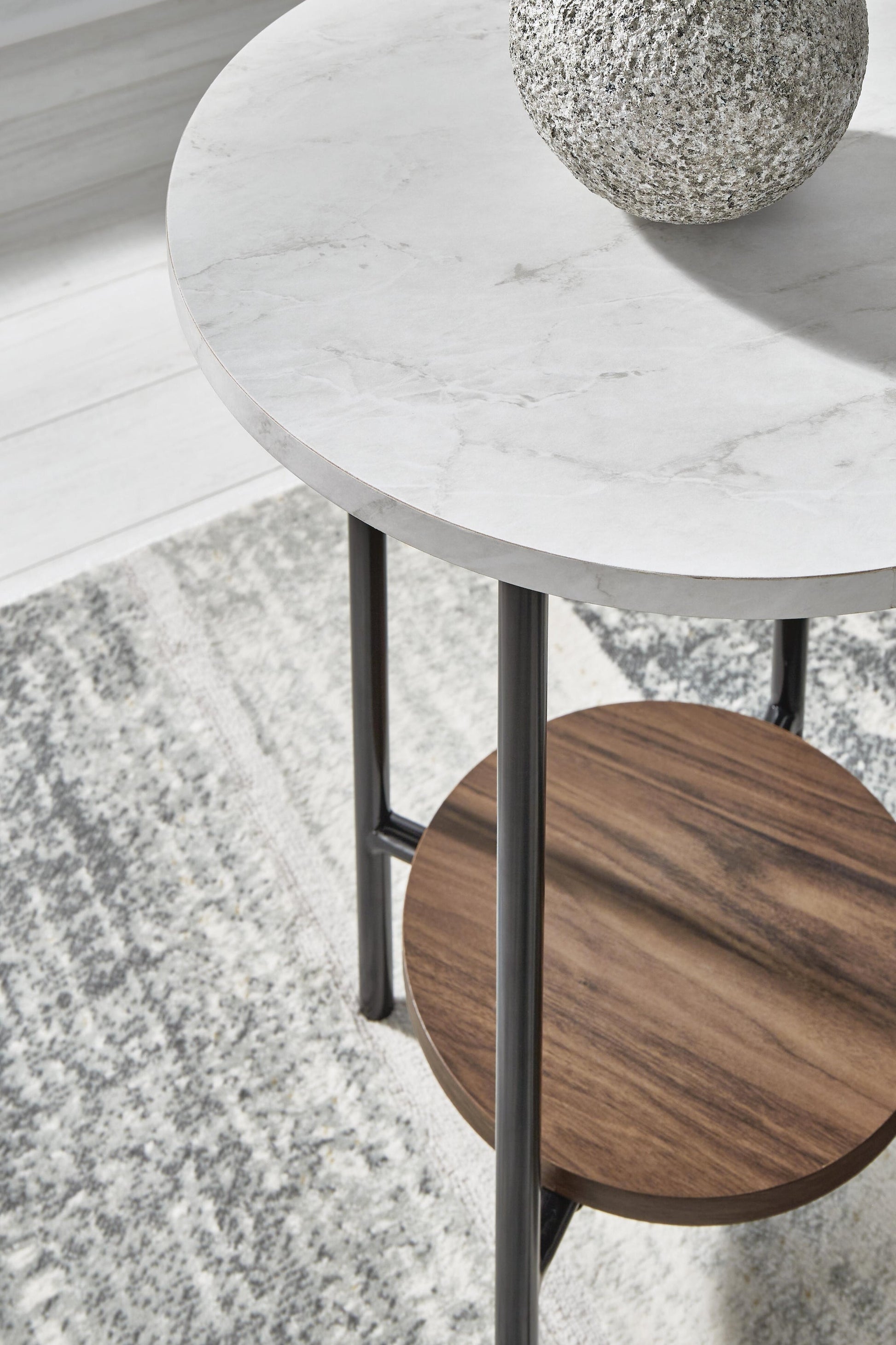 Wrenwich Occasional Table Set (3/CN) Signature Design by Ashley®