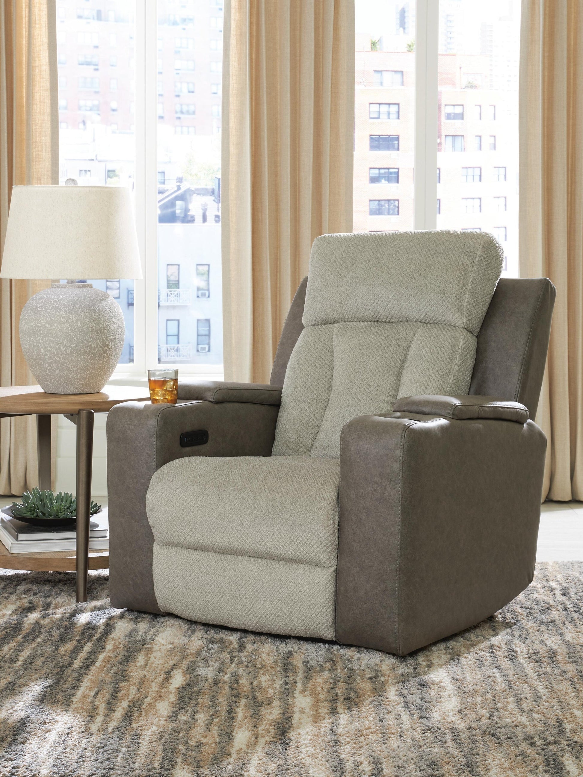 Branthorpe PWR Recliner/ADJ Headrest Signature Design by Ashley®