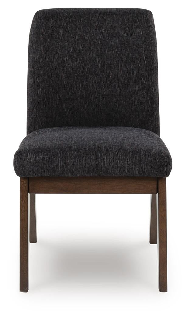 Dilenno Dining UPH Side Chair (2/CN) Signature Design by Ashley®