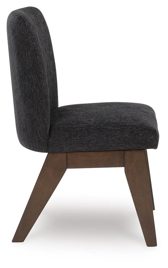 Dilenno Dining UPH Side Chair (2/CN) Signature Design by Ashley®