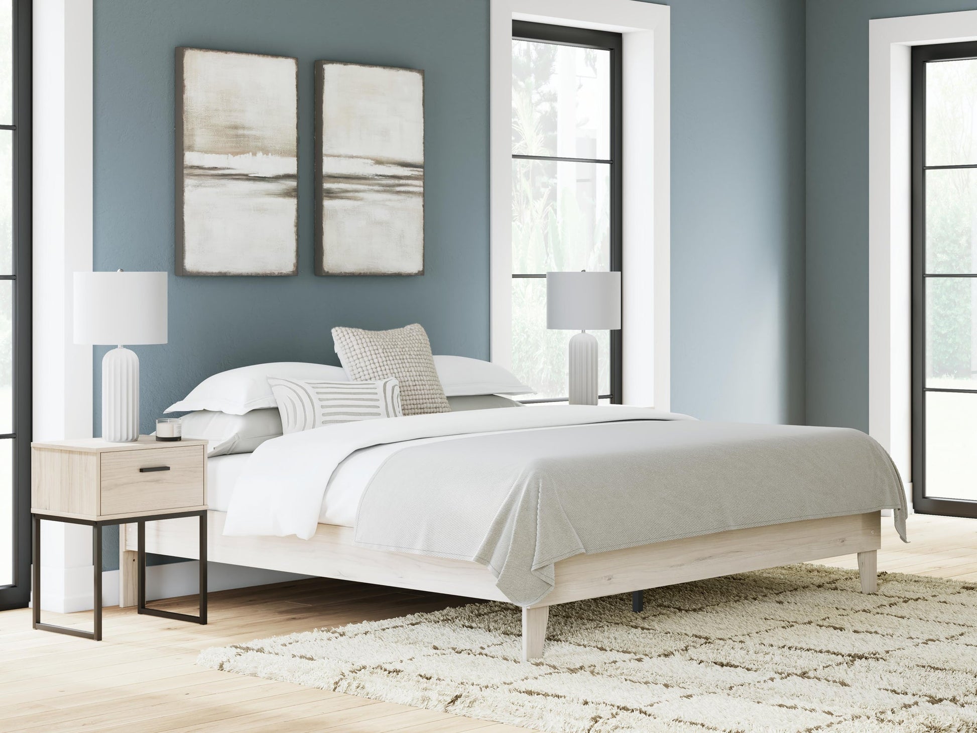 Socalle  Platform Bed Signature Design by Ashley®