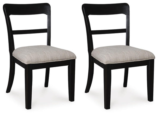 Greddinton Dining UPH Side Chair (2/CN) Signature Design by Ashley®