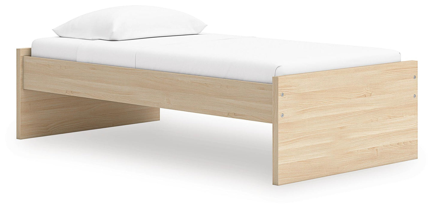 Onita  Platform Bed Signature Design by Ashley®