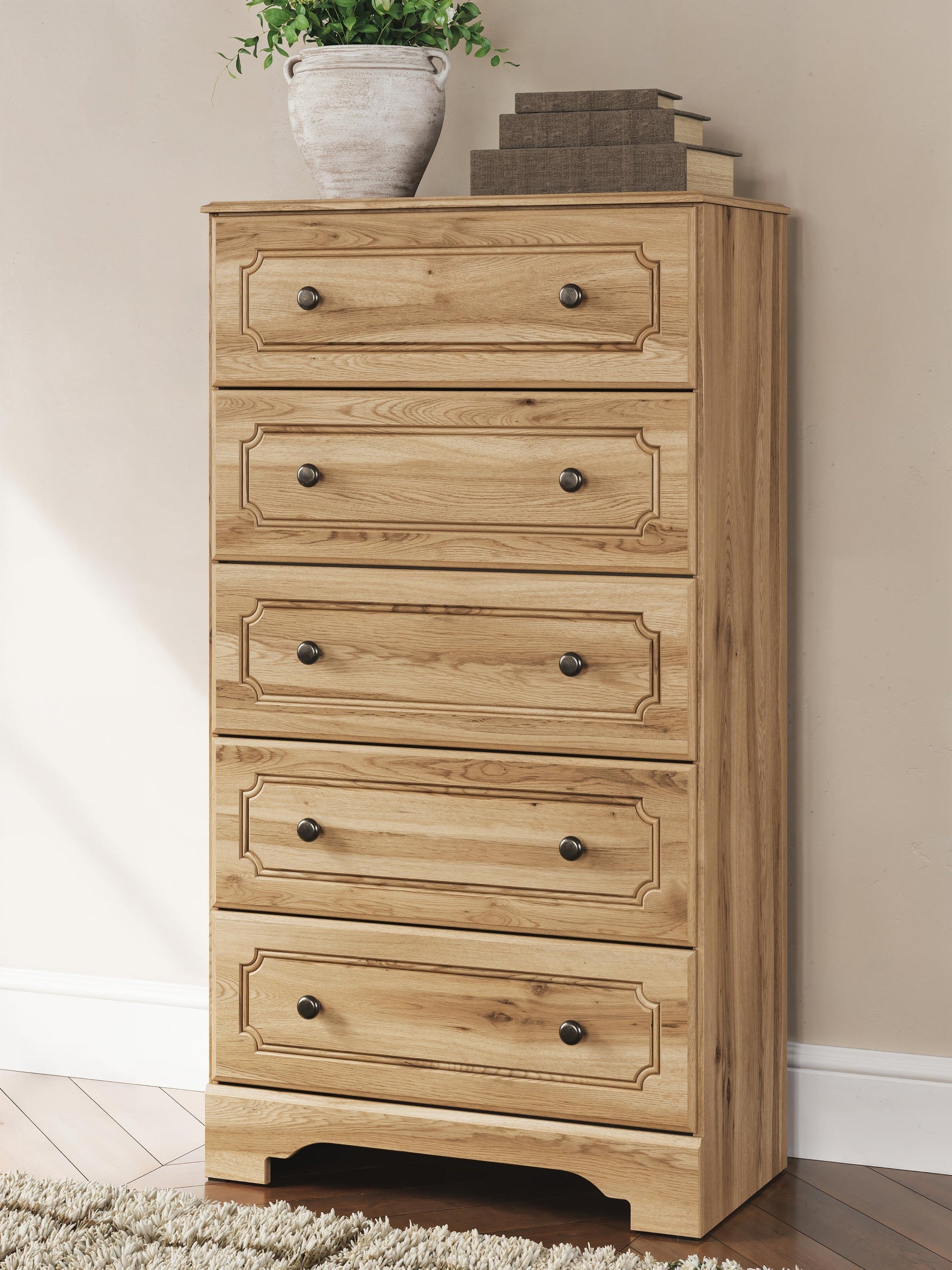 Aleaport Five Drawer Chest Signature Design by Ashley®