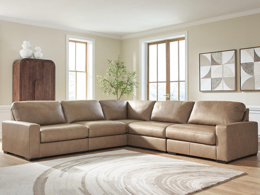 Veronella 5-Piece Sectional Benchcraft®