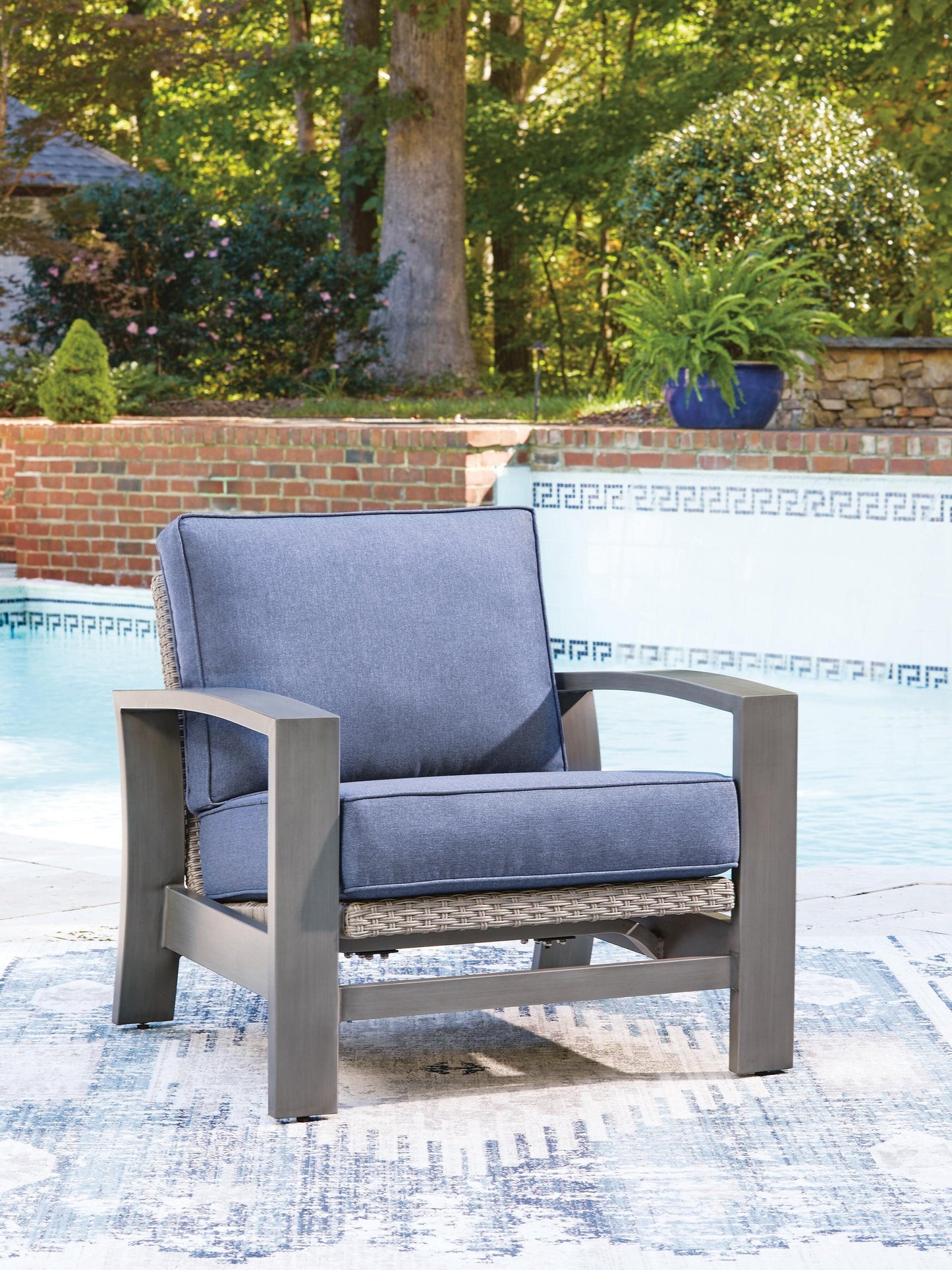 Half Moon Beach Spring Lounge Chair Signature Design by Ashley®