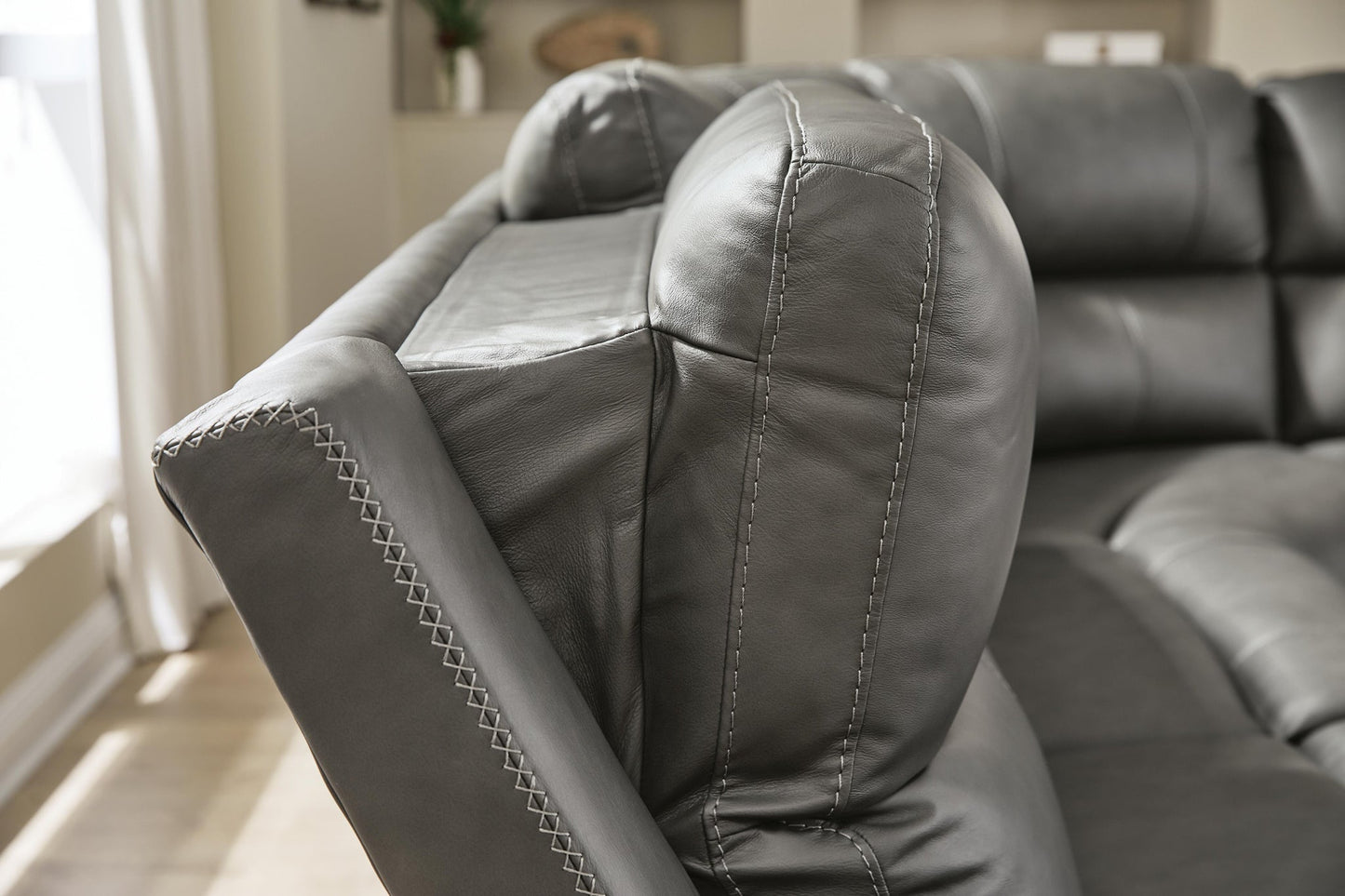 Bleckley 6-Piece Power Reclining Sectional Signature Design by Ashley®