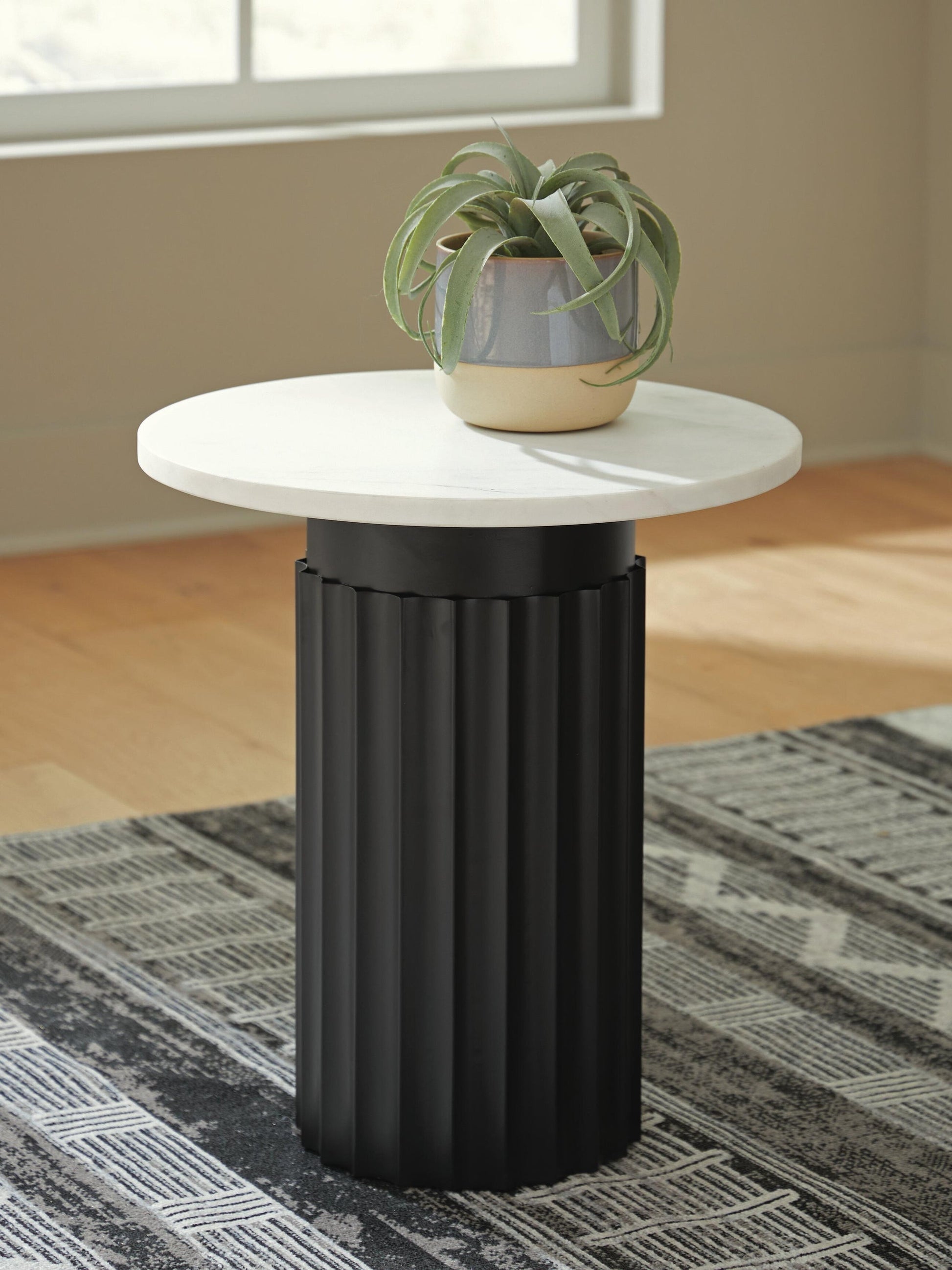 Wainstone Accent Table Signature Design by Ashley®