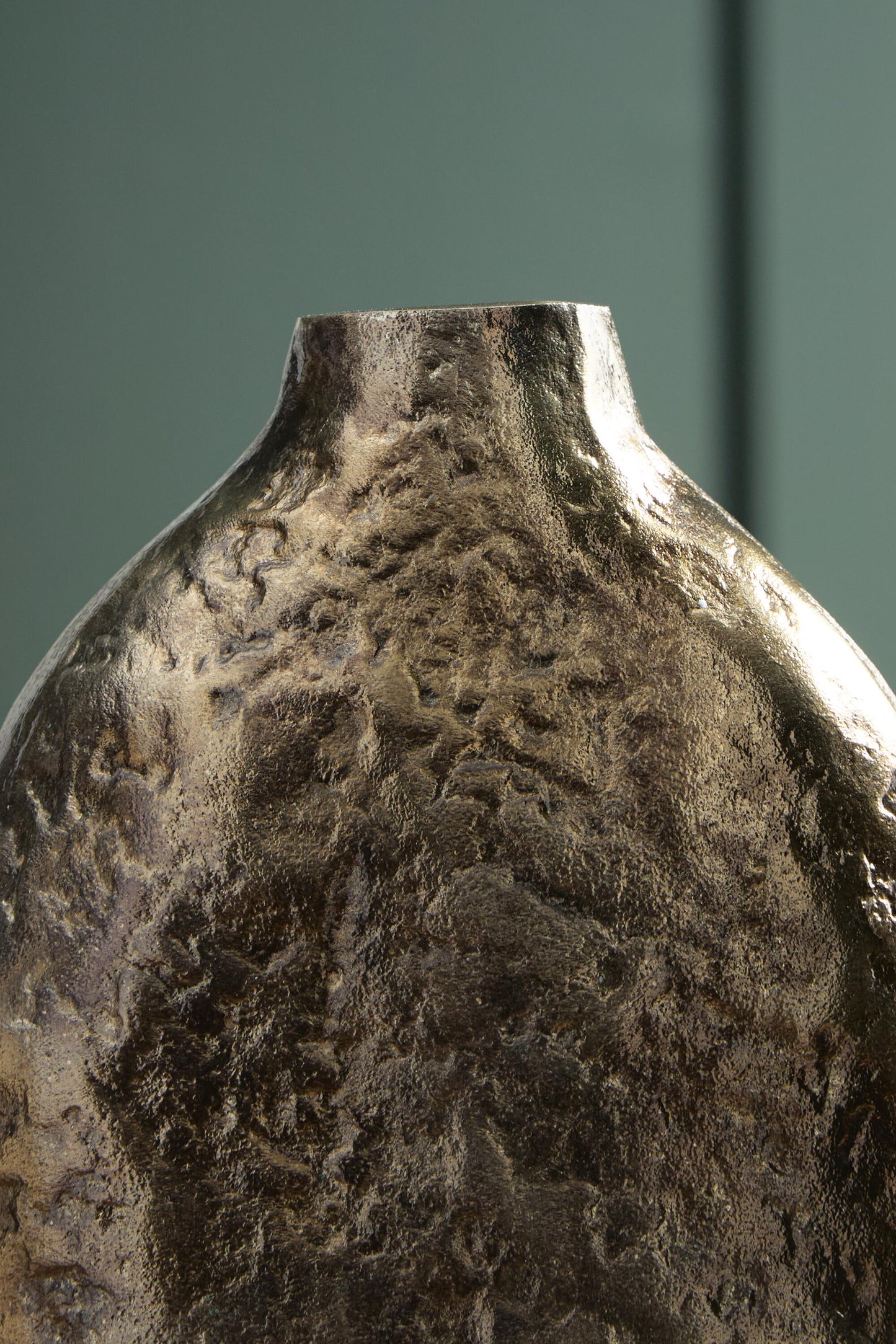 Wallmond Vase Signature Design by Ashley®