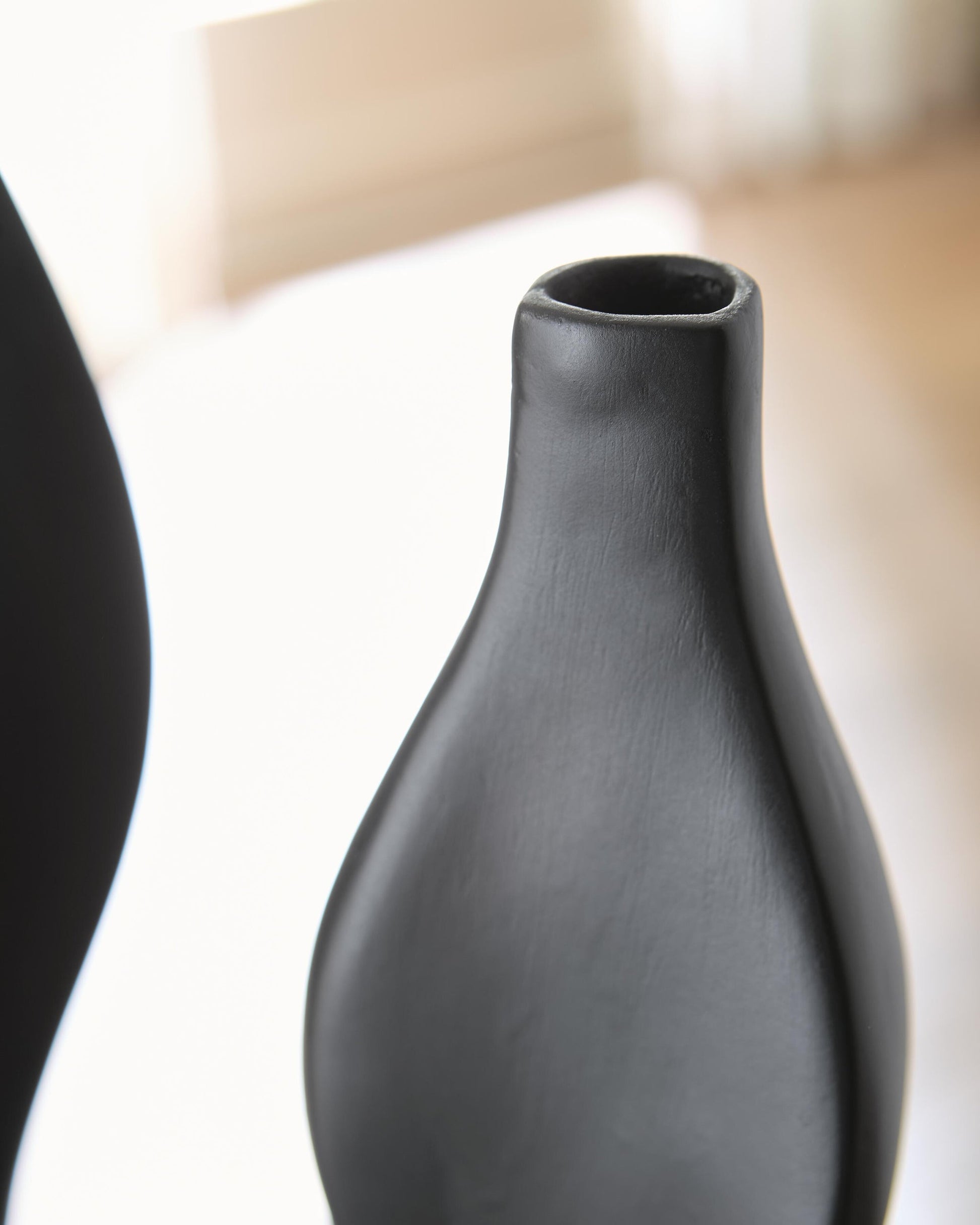 Judsen Vase Signature Design by Ashley®