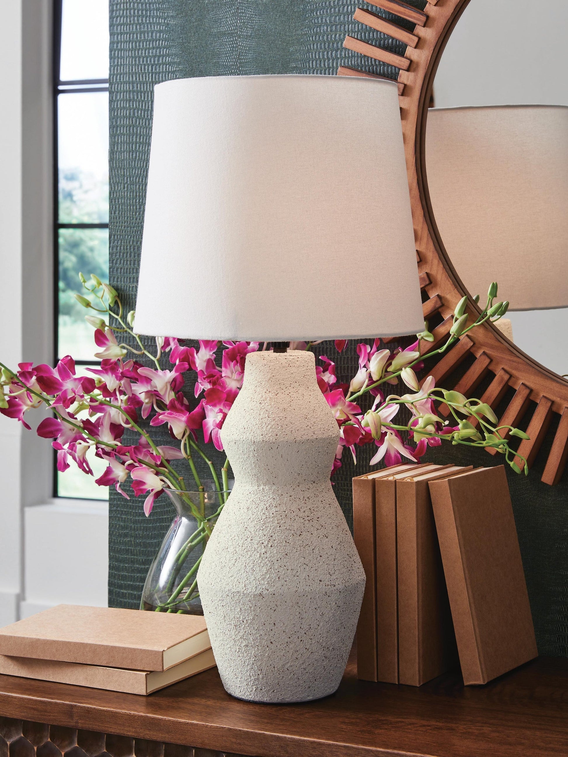 Dawthorne Paper Table Lamp (1/CN) Signature Design by Ashley®