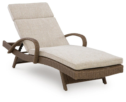 Laguna Heights Chaise Lounge with Cushion Signature Design by Ashley®