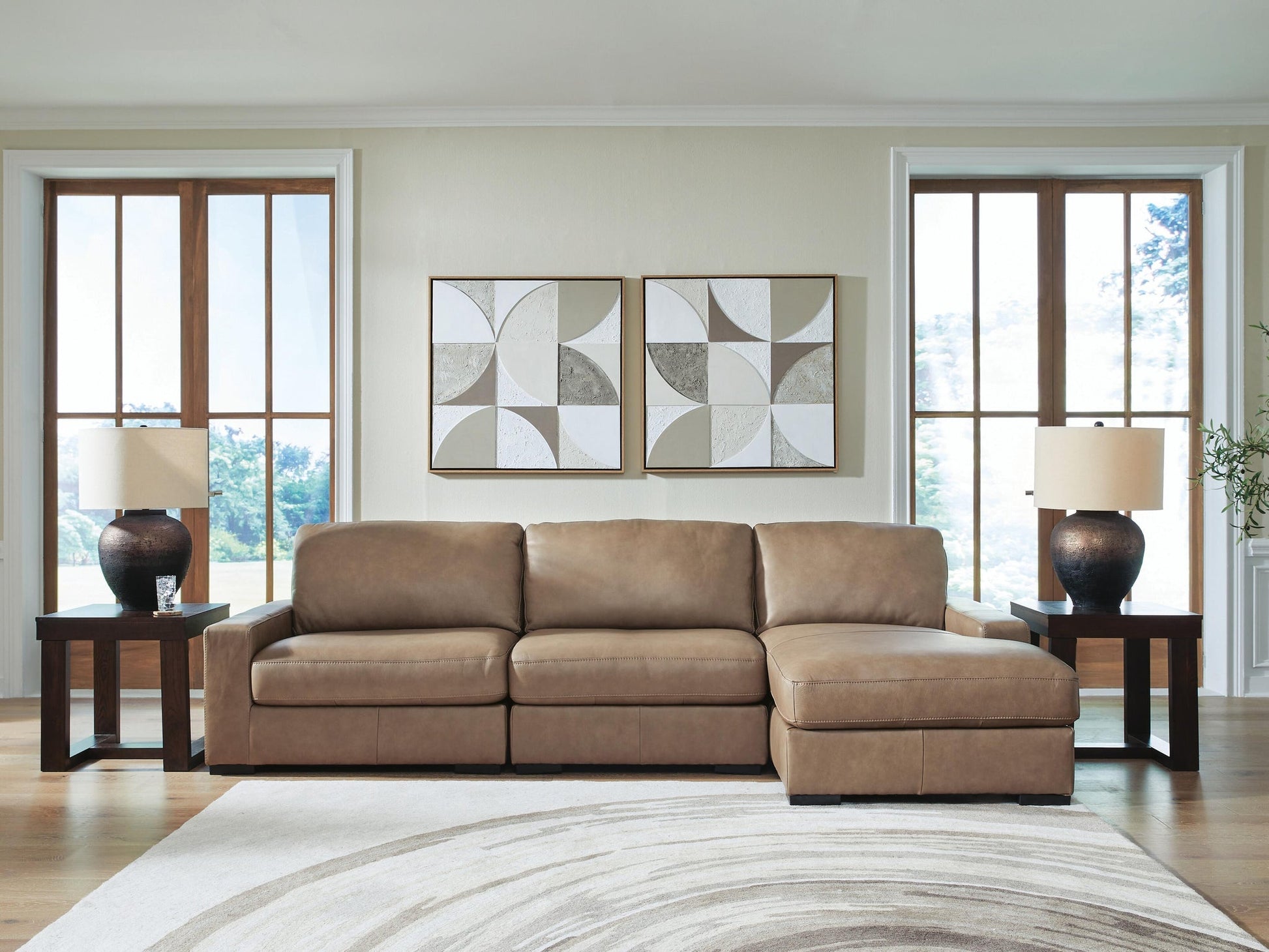 Veronella 3-Piece Sectional with Chaise Benchcraft®