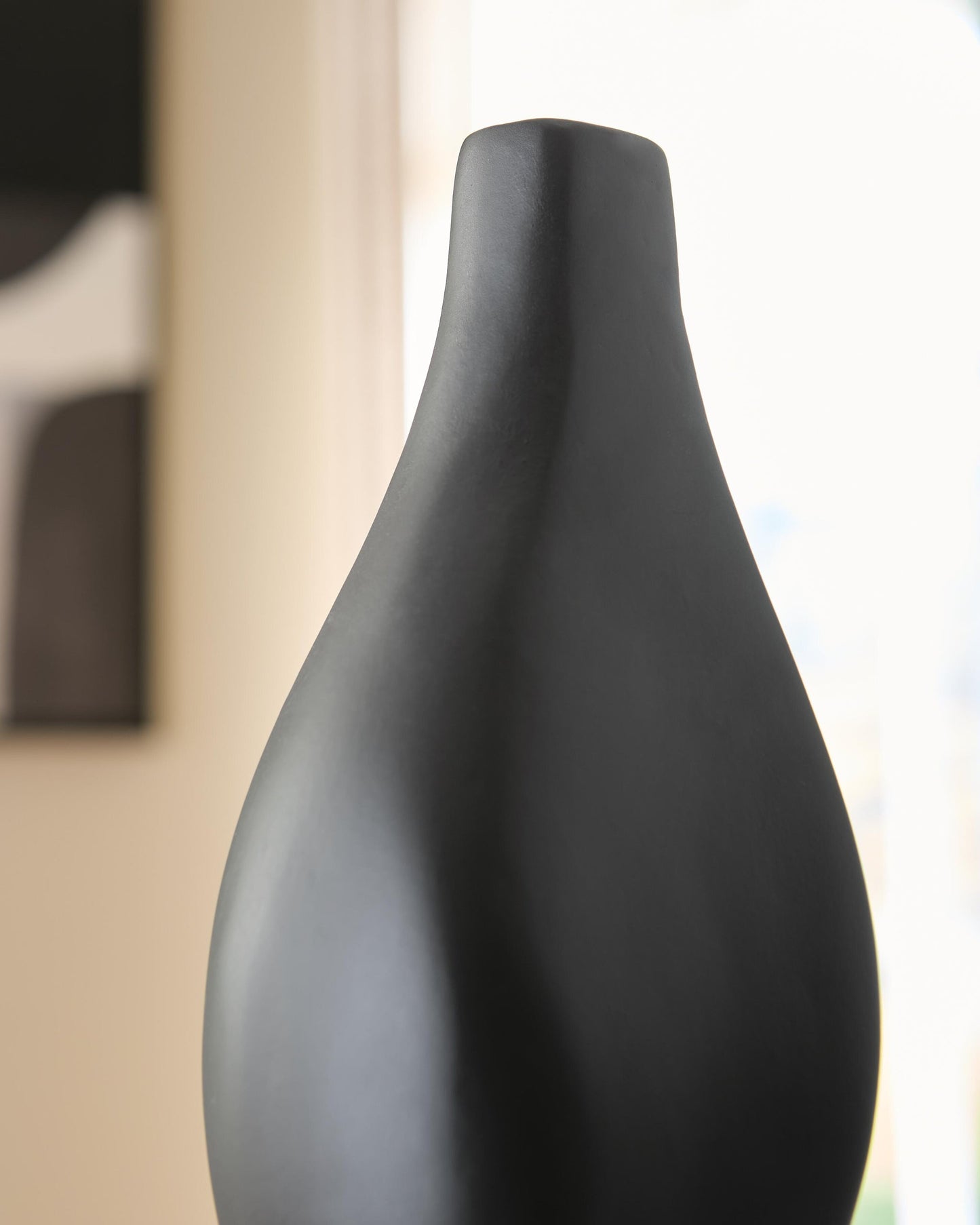 Judsen Vase Signature Design by Ashley®