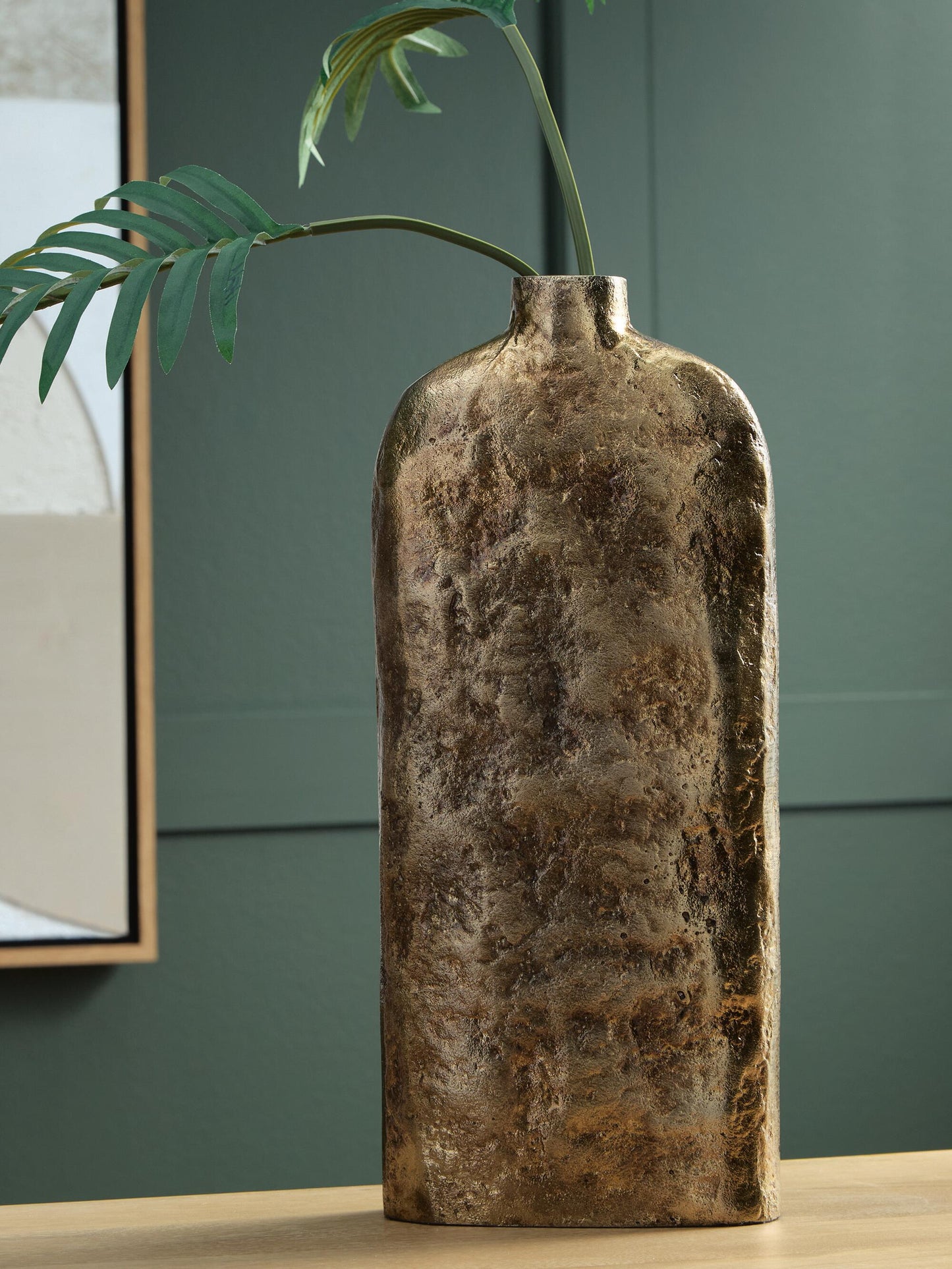 Wallmond Vase Signature Design by Ashley®