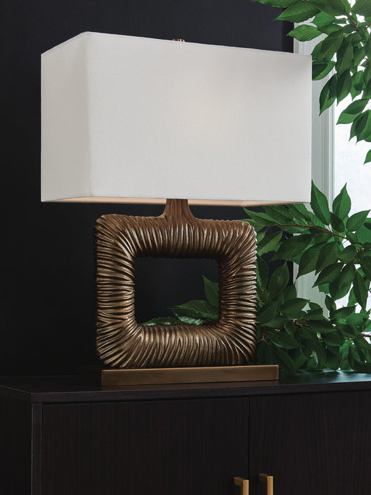 Garronby Metal Table Lamp (1/CN) Signature Design by Ashley®