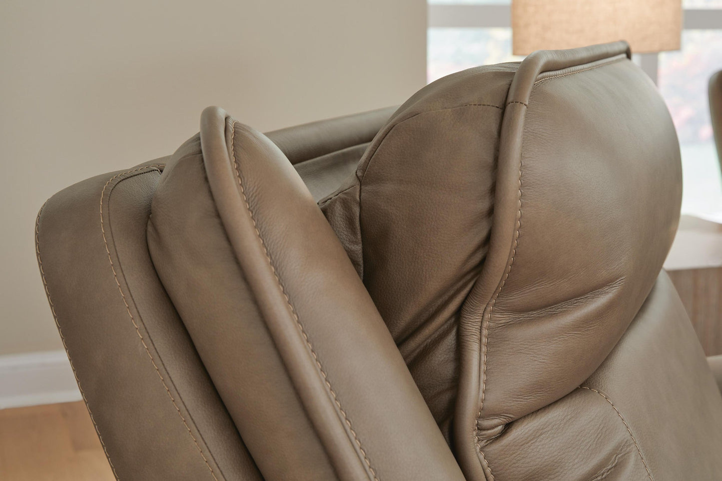 Glencroft PWR REC Loveseat/CON/ADJ HDRST Signature Design by Ashley®