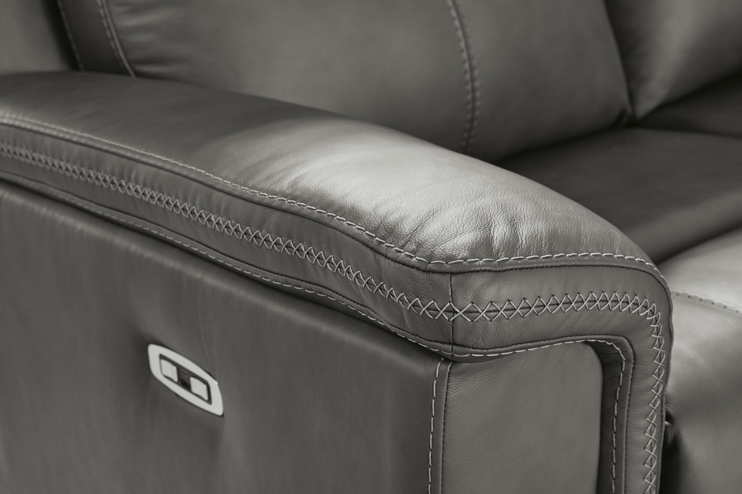 Bleckley PWR REC Loveseat/CON/ADJ HDRST Signature Design by Ashley®