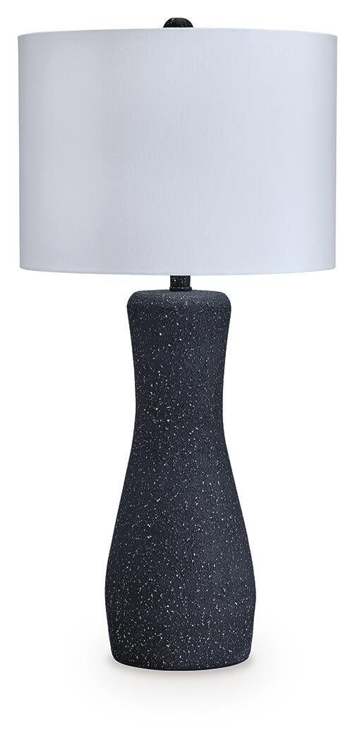 Maykins Metal Table Lamp (1/CN) Signature Design by Ashley®