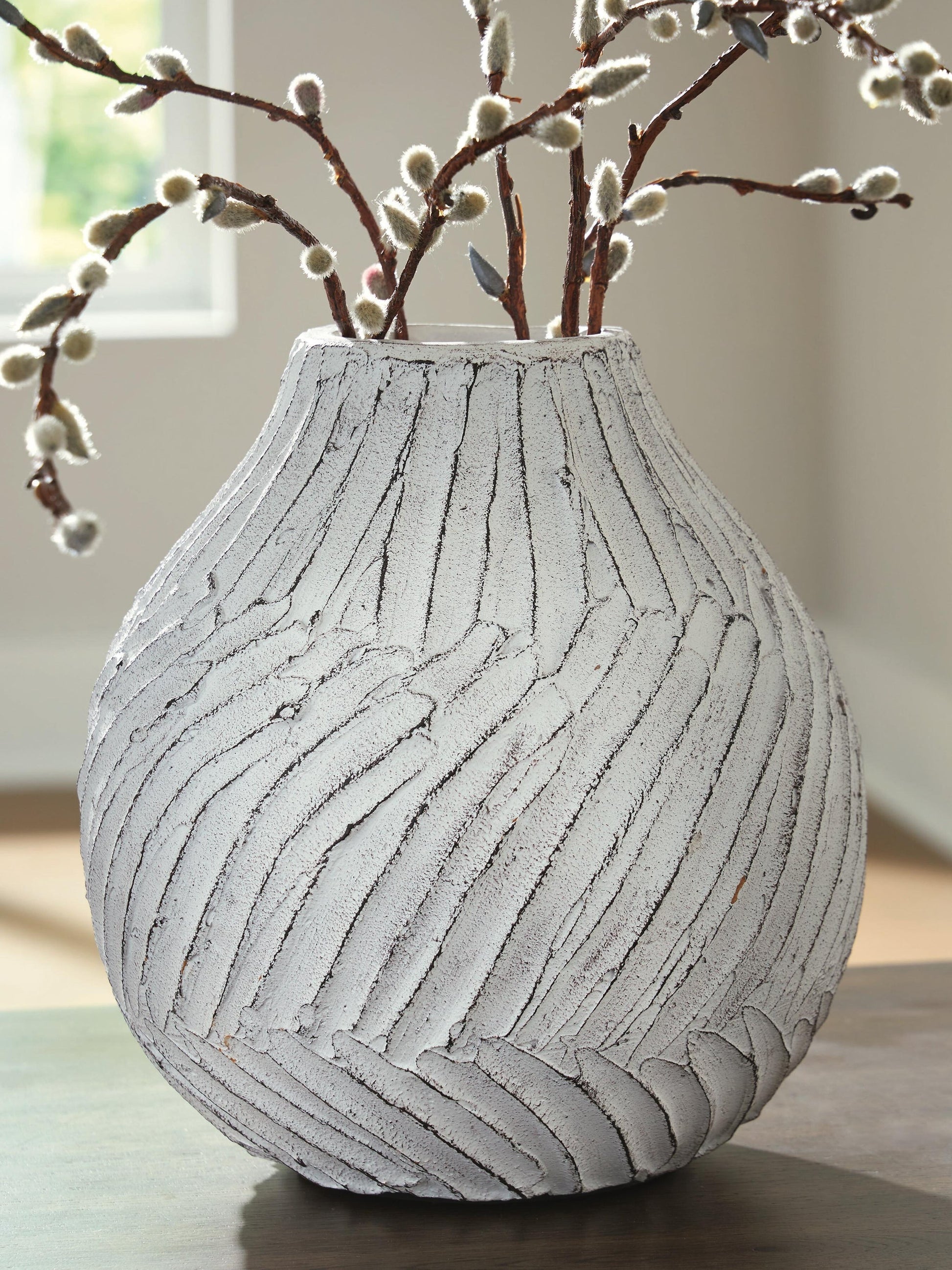 Shelvie Vase Signature Design by Ashley®