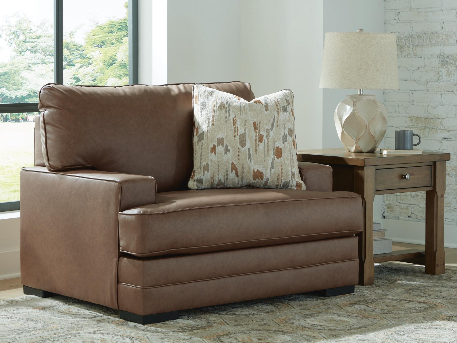 VillaCourt Chair and a Half Benchcraft®