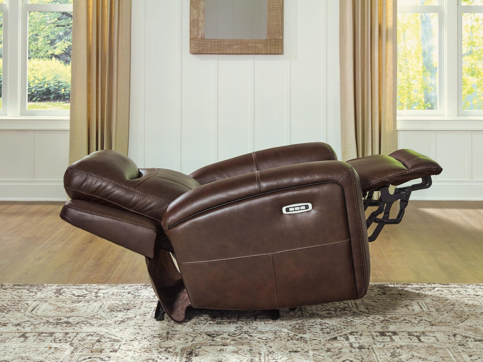 Gravier PWR Recliner/ADJ Headrest Benchcraft®