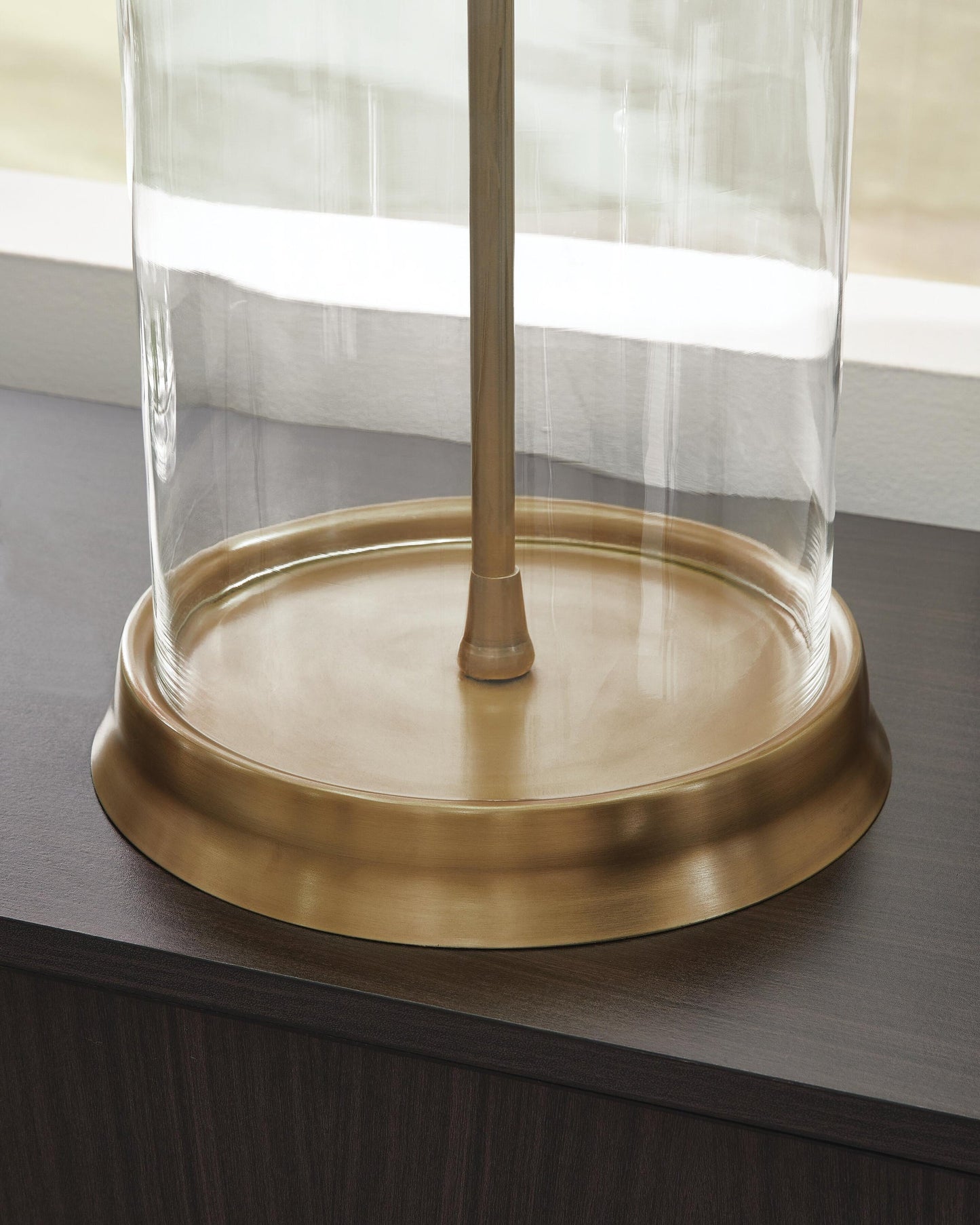 Gizeh Glass Table Lamp (1/CN) Signature Design by Ashley®