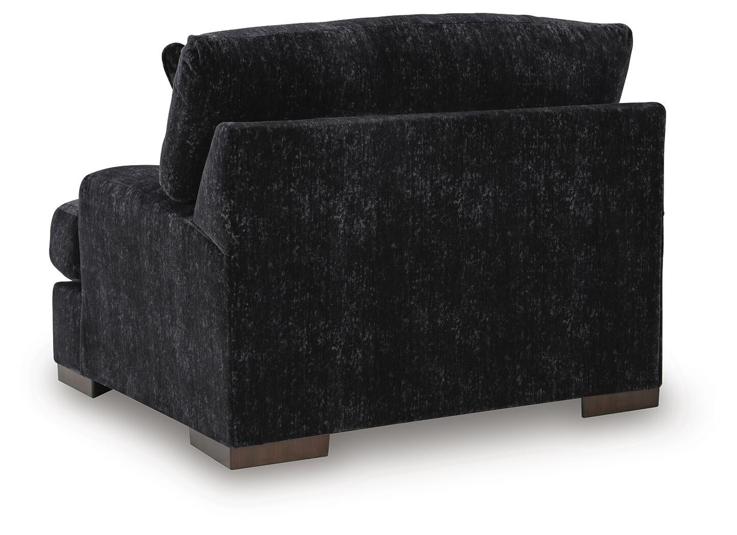 Whitmore Manor Chair and a Half Benchcraft®