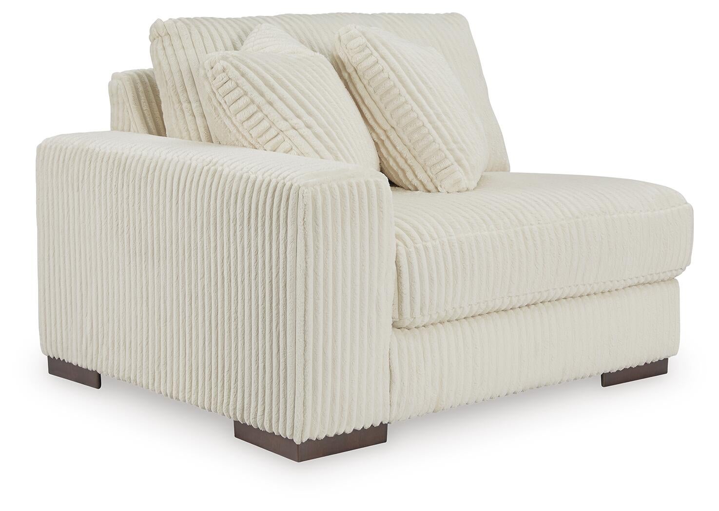 Lindyn 6-Piece Sectional Signature Design by Ashley®